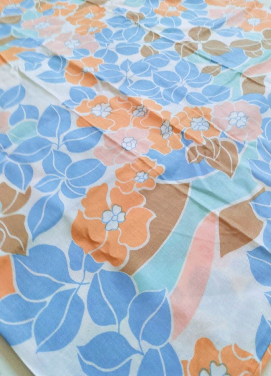 Taie d'oreiller flower power en coton - cetaitmieuxavant