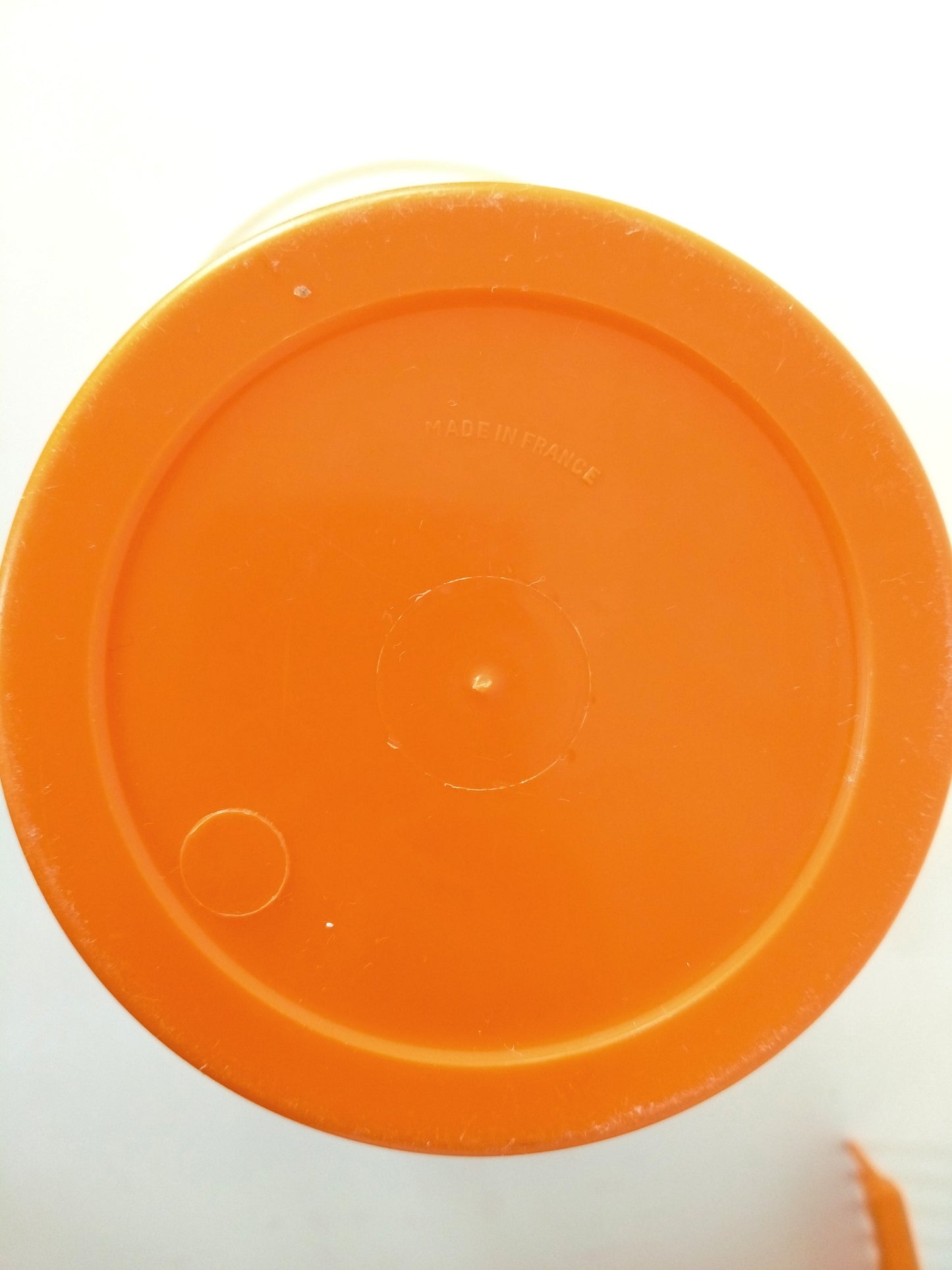 Ancien seau de plage/ pelle et rateau en plastique