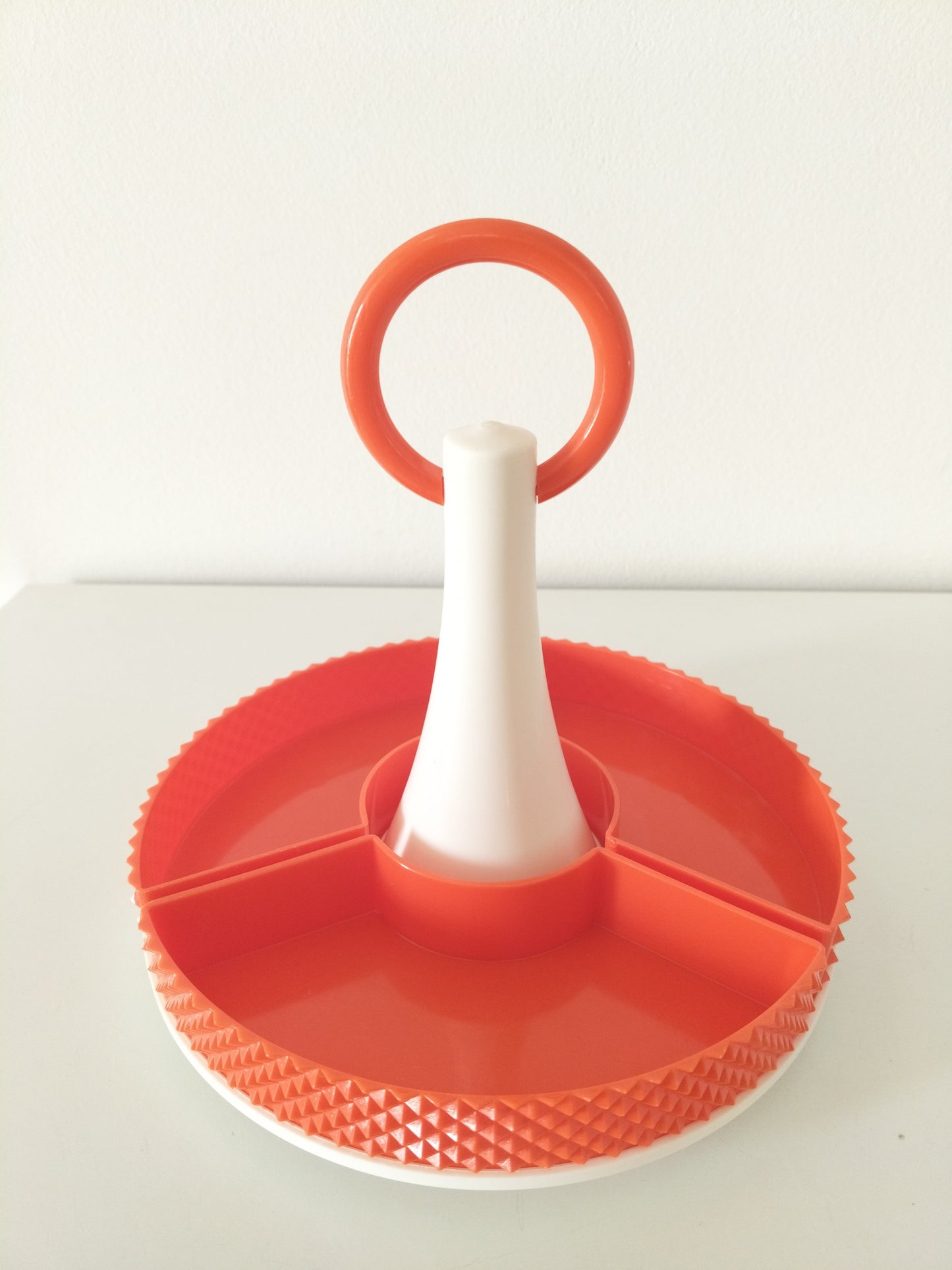Petit plateau tournant à compartiments en plastique Vitri West Germany