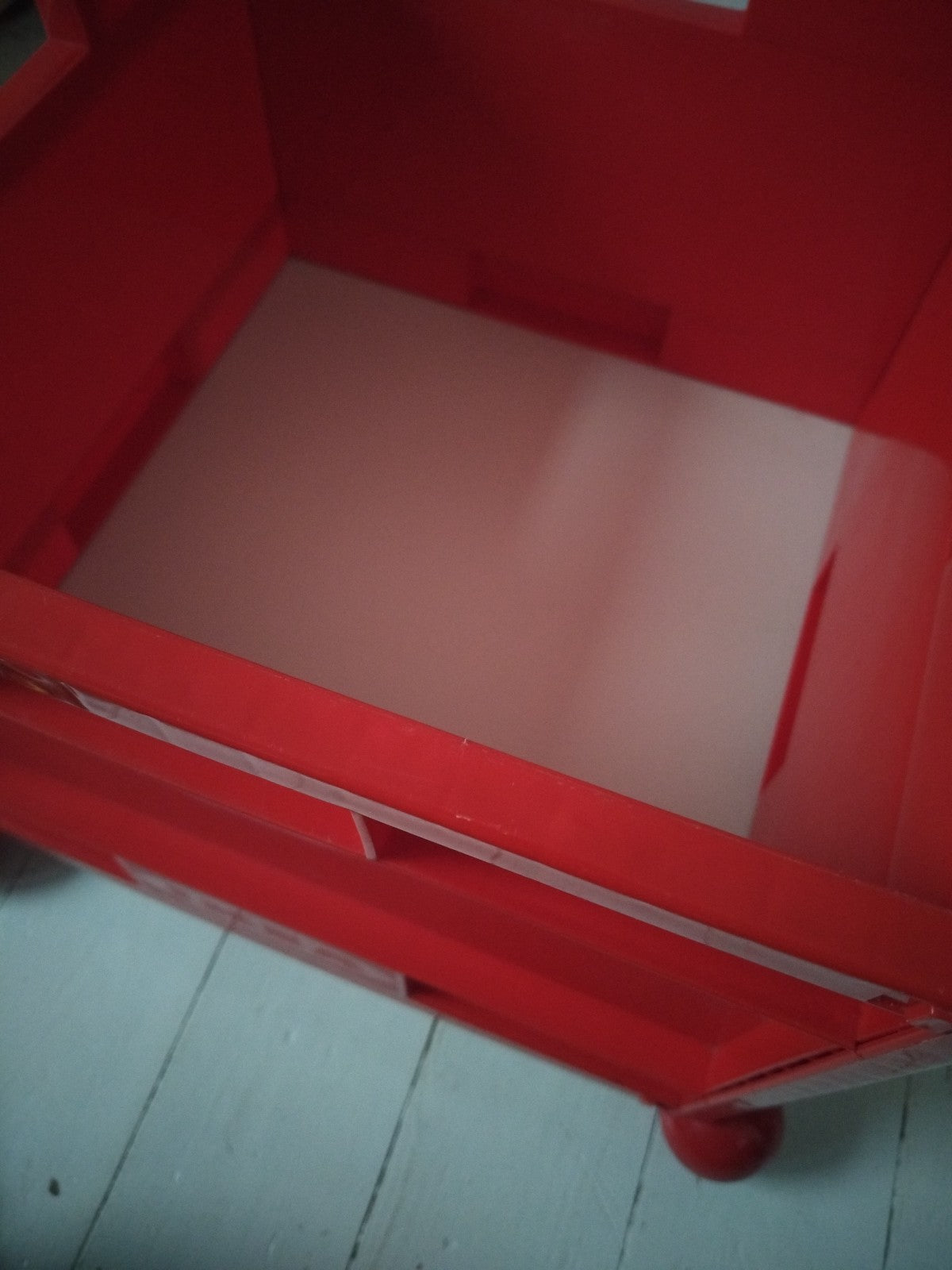 Box de rangement à roulettes en plastique Ikea Märd 90's