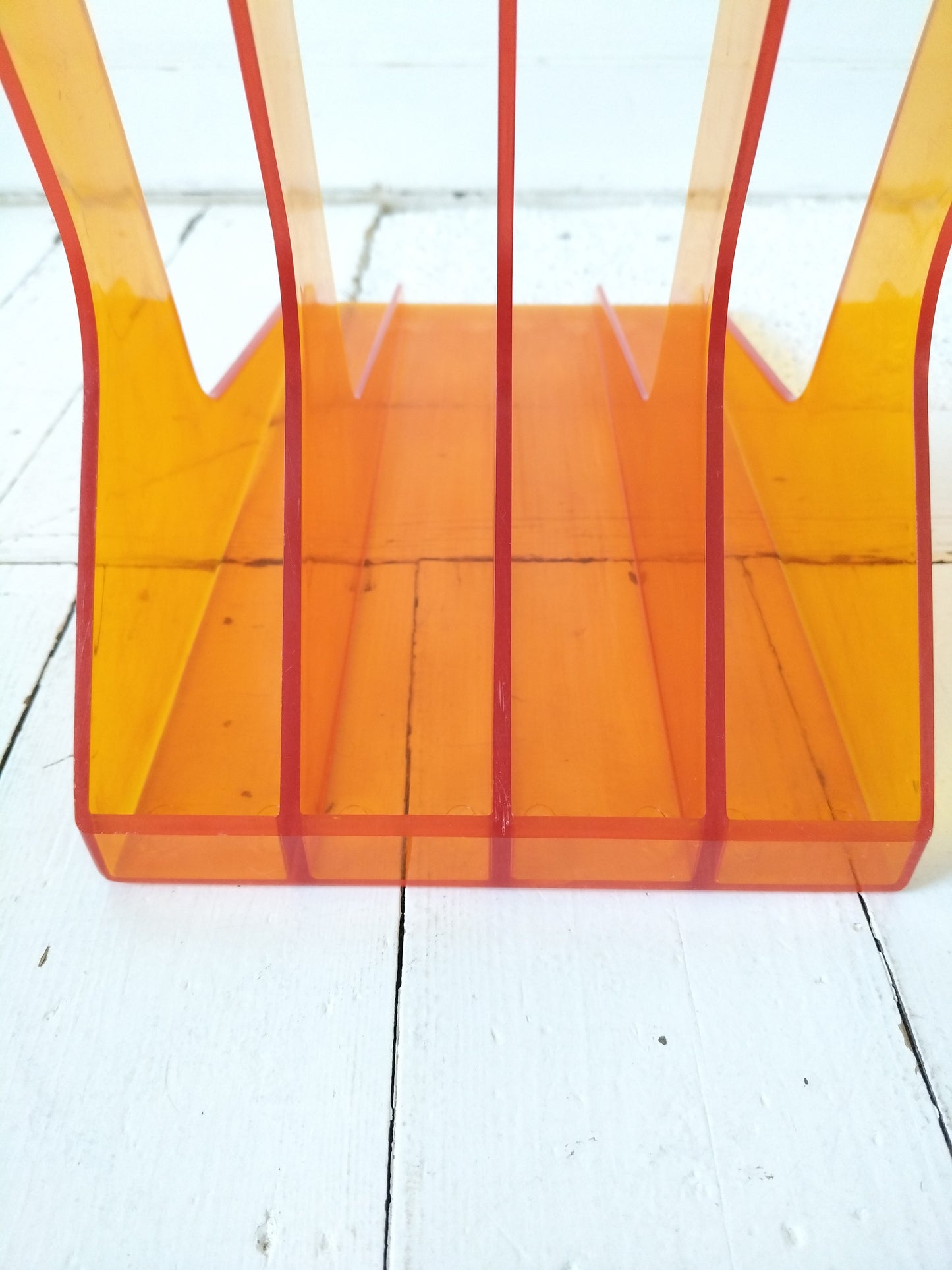 Range-vinyles 33T en plexi orange !!priorité à Mathilde!!