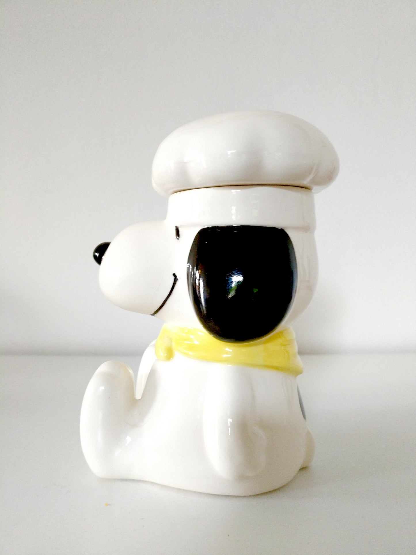 Pot boîte bocal à biscuits en céramique Snoopy cuisinier Japan United Feature Syndicate, Inc 1958-1966