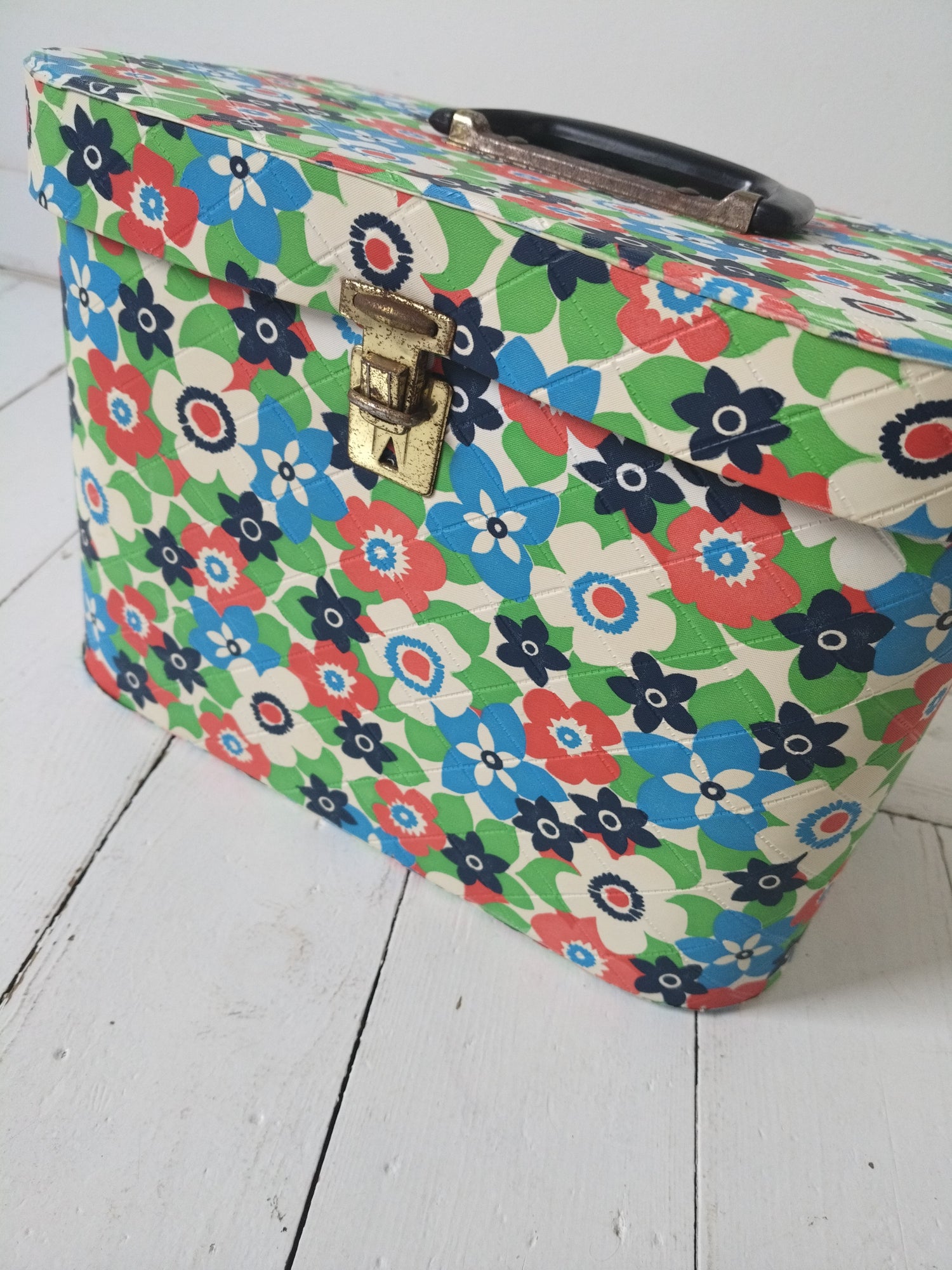 Grand beauty-case flower power - cetaitmieuxavant