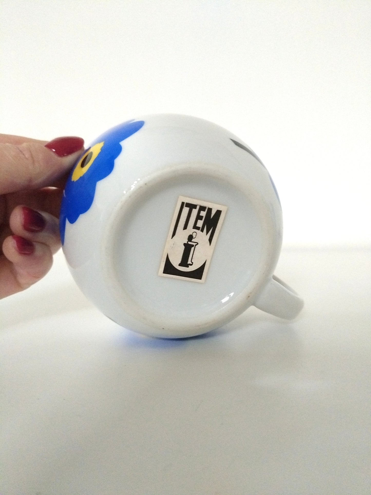 Tasse Item en porcelaine décor esprit Marimekko Unikko à l'unité - cetaitmieuxavant