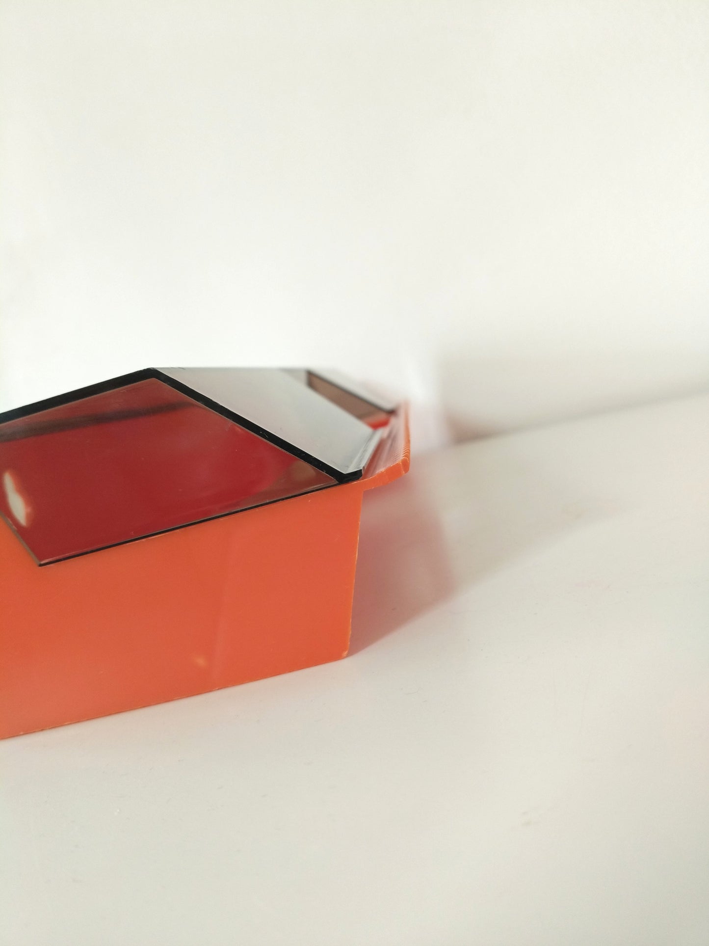 Dérouleur de papier alimentaire mural en plastique Reynolds