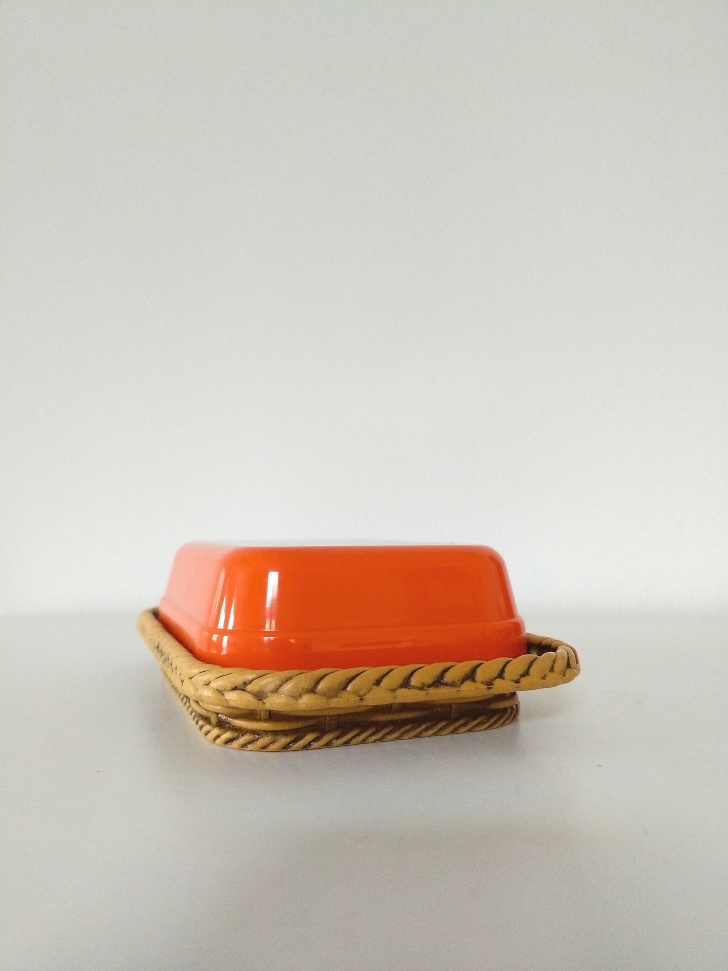 Beurrier en plastique Emsa