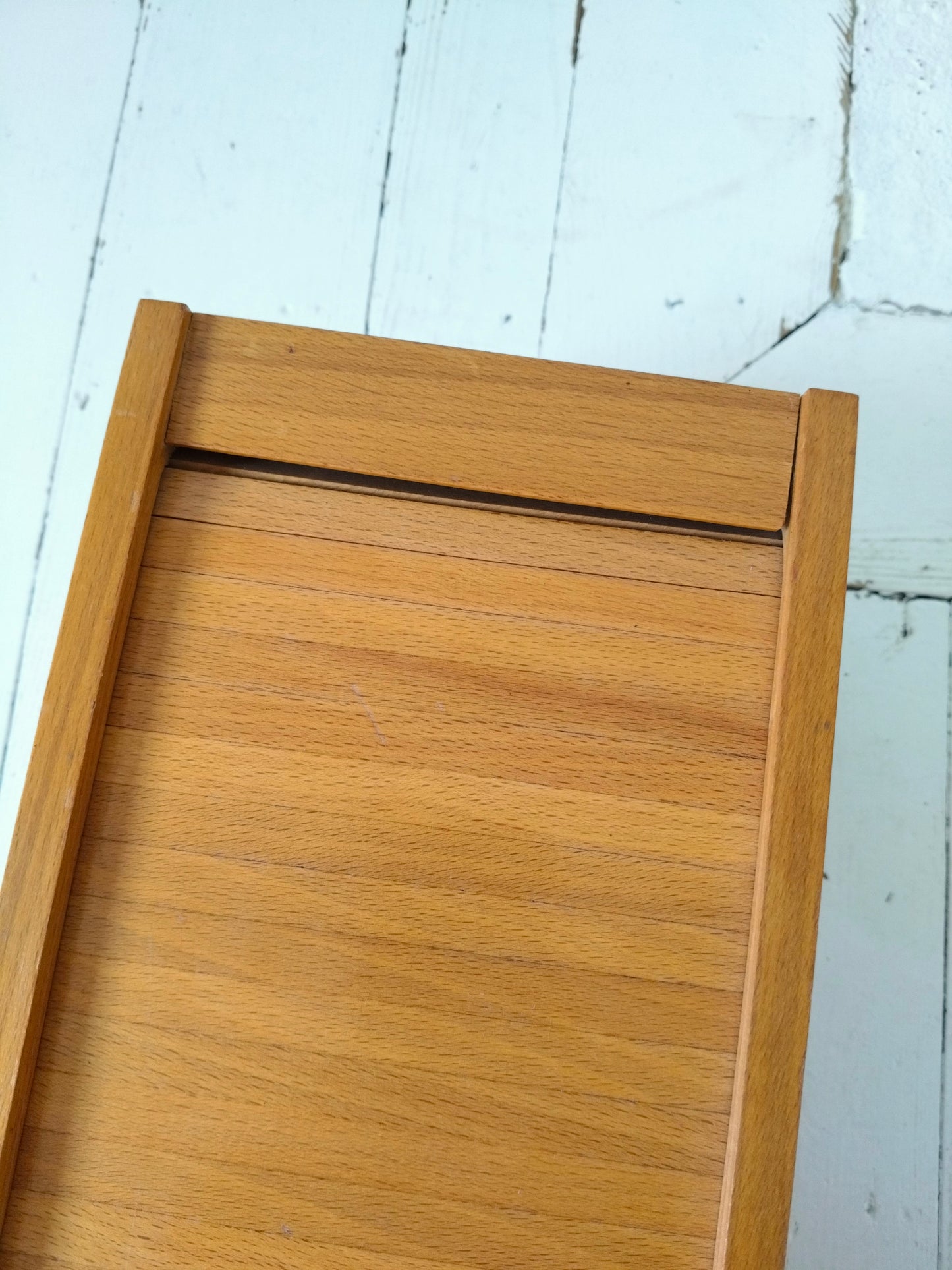 Ancienne boîte à fiches à volet en bois