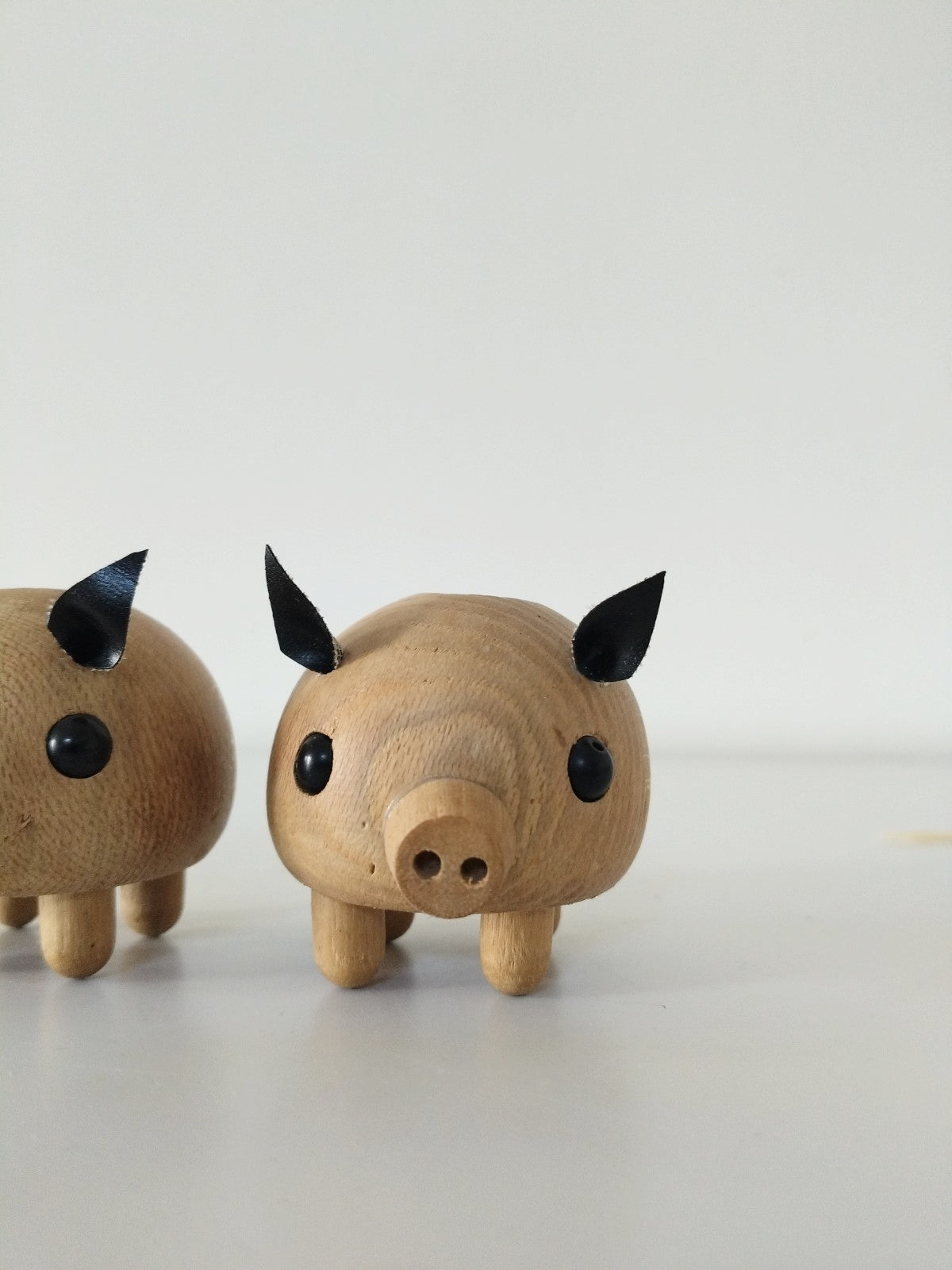 Petit cochon porte cure-dents en bois à l'unité