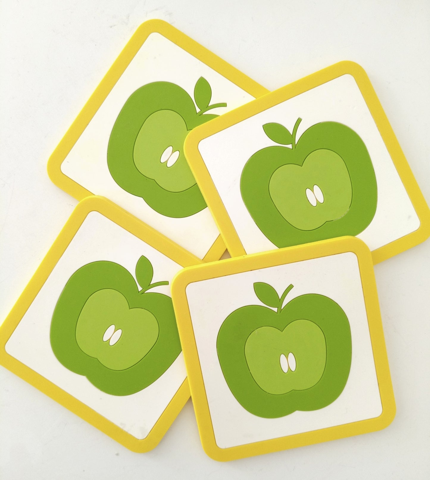 Ensemble de 4 dessous de verres 🍏