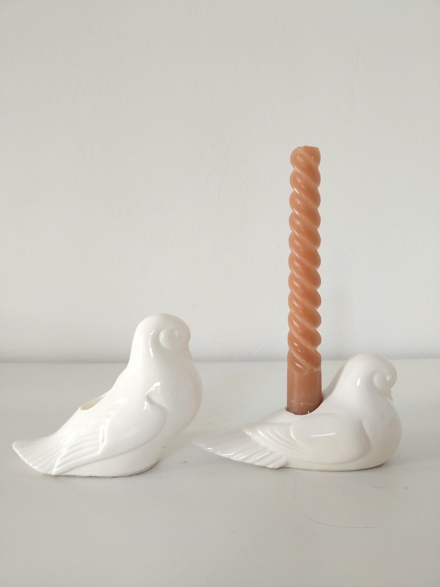 Duo de bougeoirs colombe en céramique