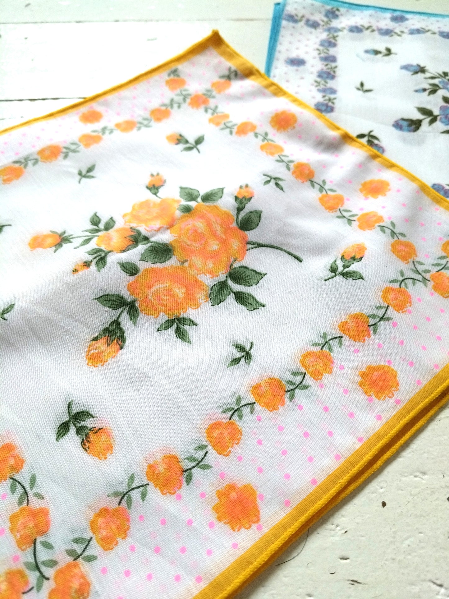 Mouchoir de poche en coton à l'unité (4 dispos)