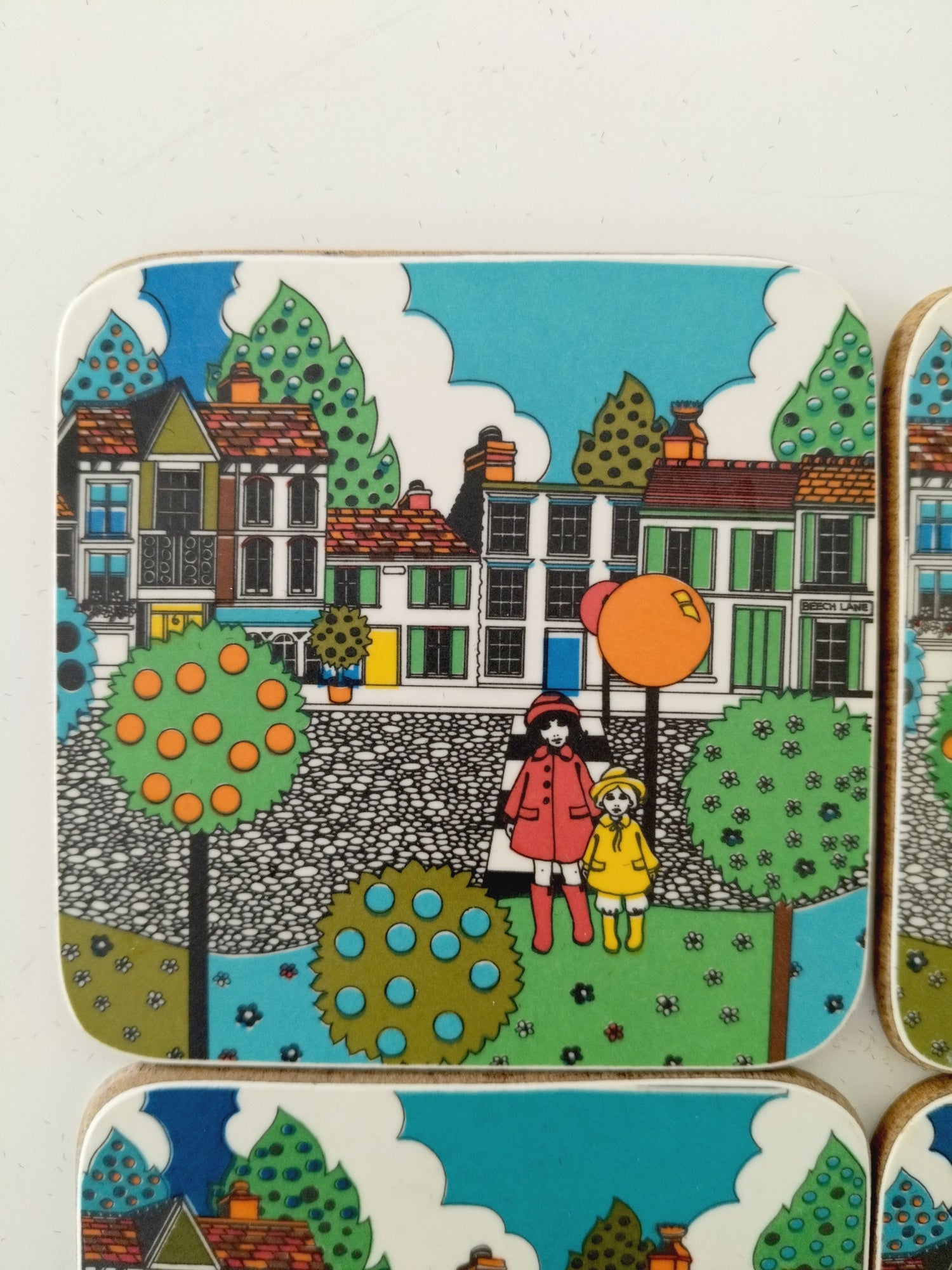 Ensemble de 4 sous-verres Kaléidoscope England par Sally Grégory Hesper - cetaitmieuxavant