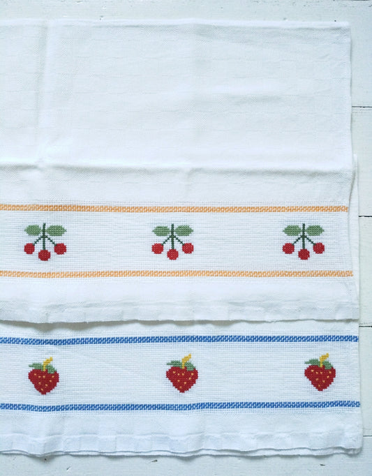 Torchon de cuisine brodé/ point de croix au choix