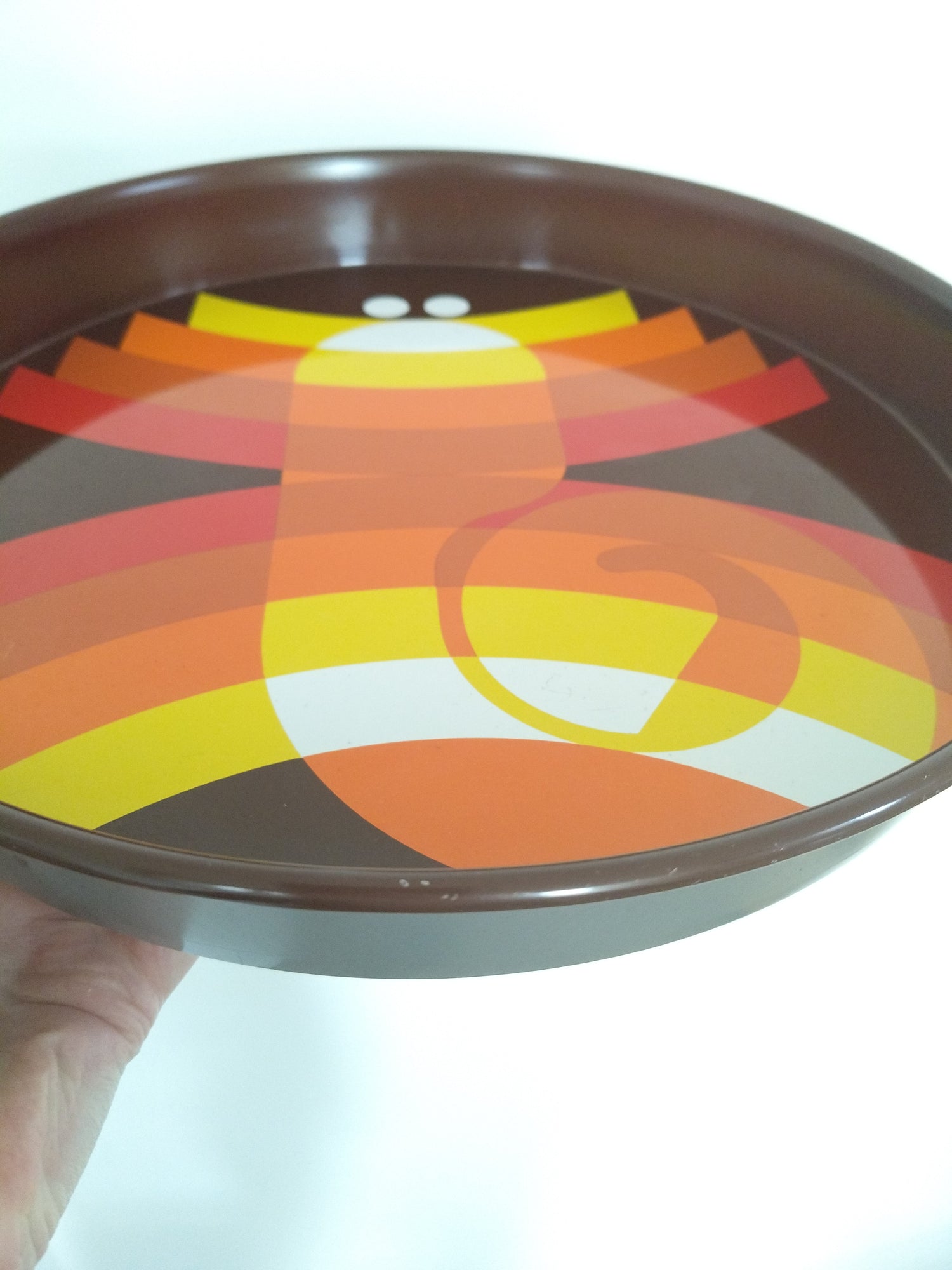 Plateau métallique Estudio Baqués pour Simel Vich Spain - cetaitmieuxavant