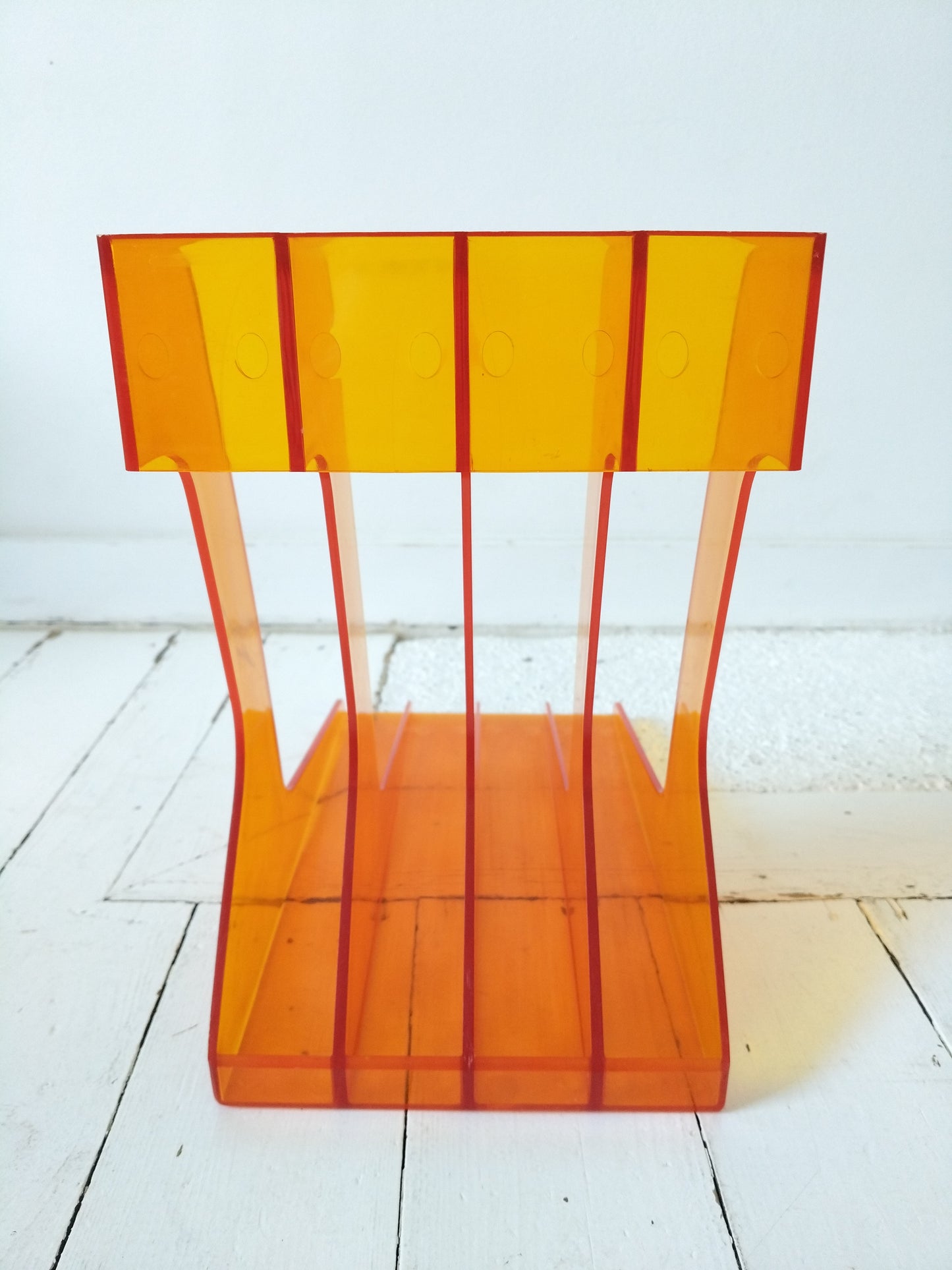Range-vinyles 33T en plexi orange !!priorité à Mathilde!!