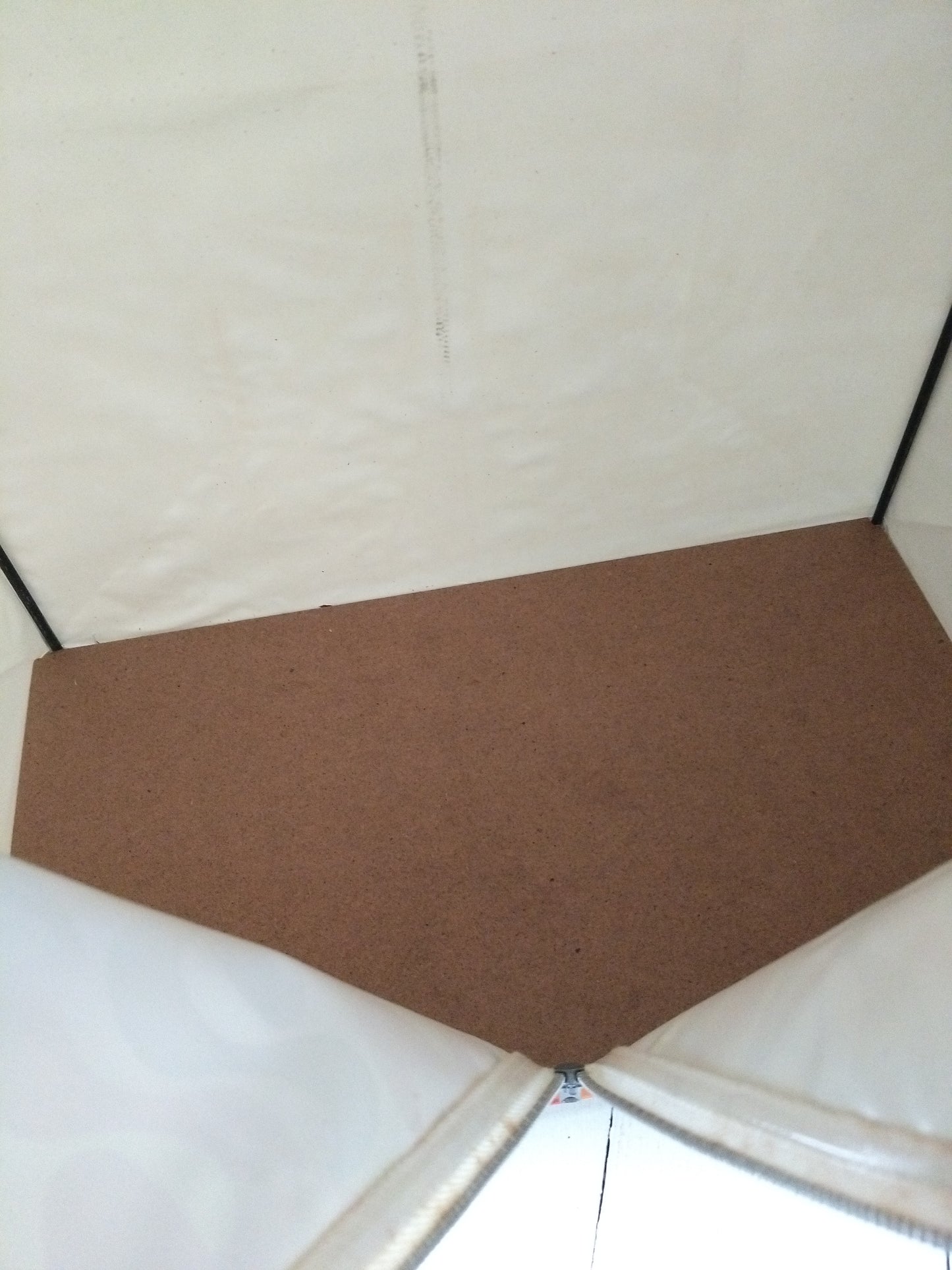 Petit meuble de poupées vintage