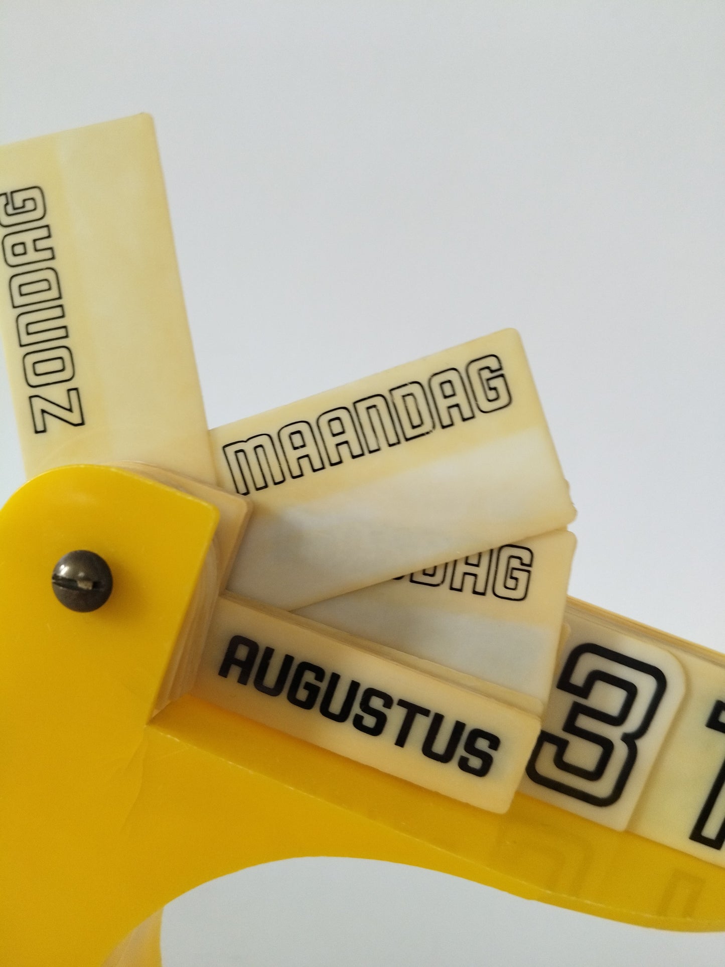 Calendrier perpétuel en plastique UK design en néerlandais