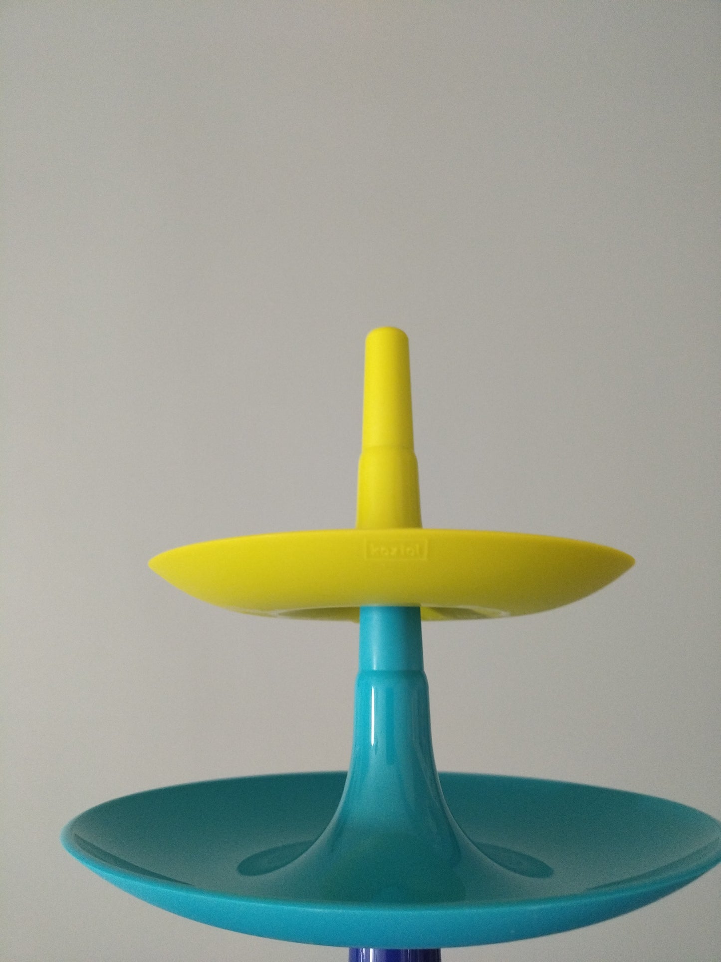 Petit présentoir/ étagère Babell XS par Wien pour Koziol Germany