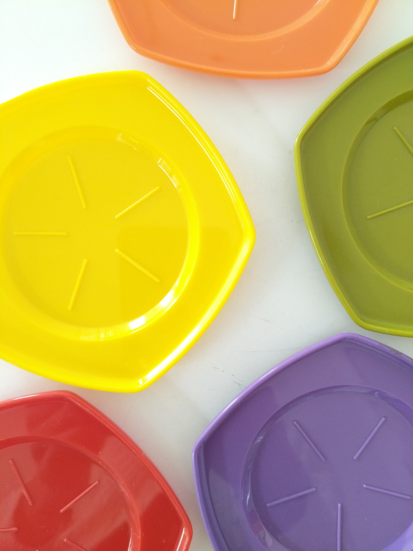 Ensemble de 6 sous-verres en plastique (2 sets disponibles) - cetaitmieuxavant