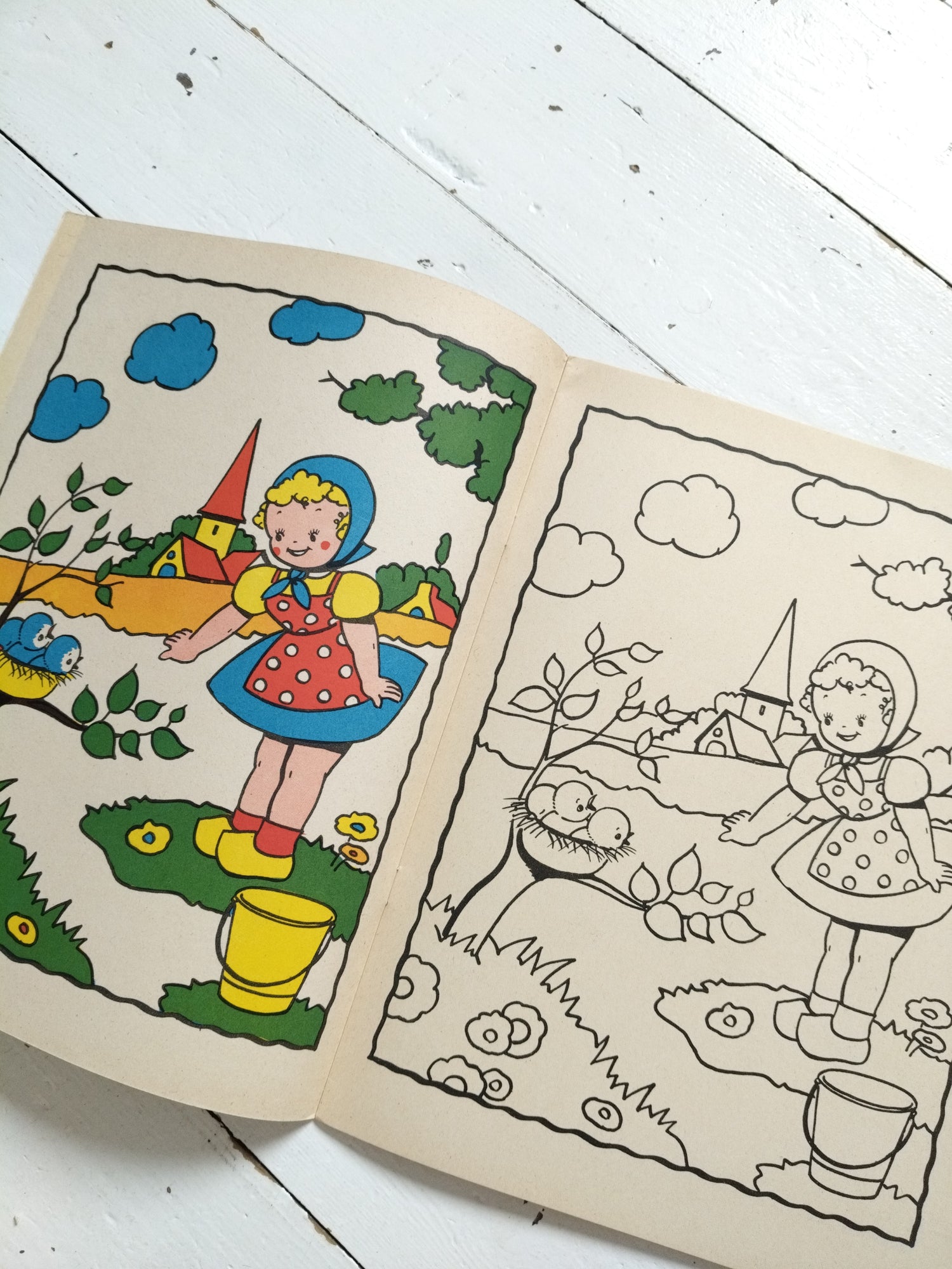 Ancien livre de dessin et coloriage vierge éditions du Pélican Blanc - cetaitmieuxavant