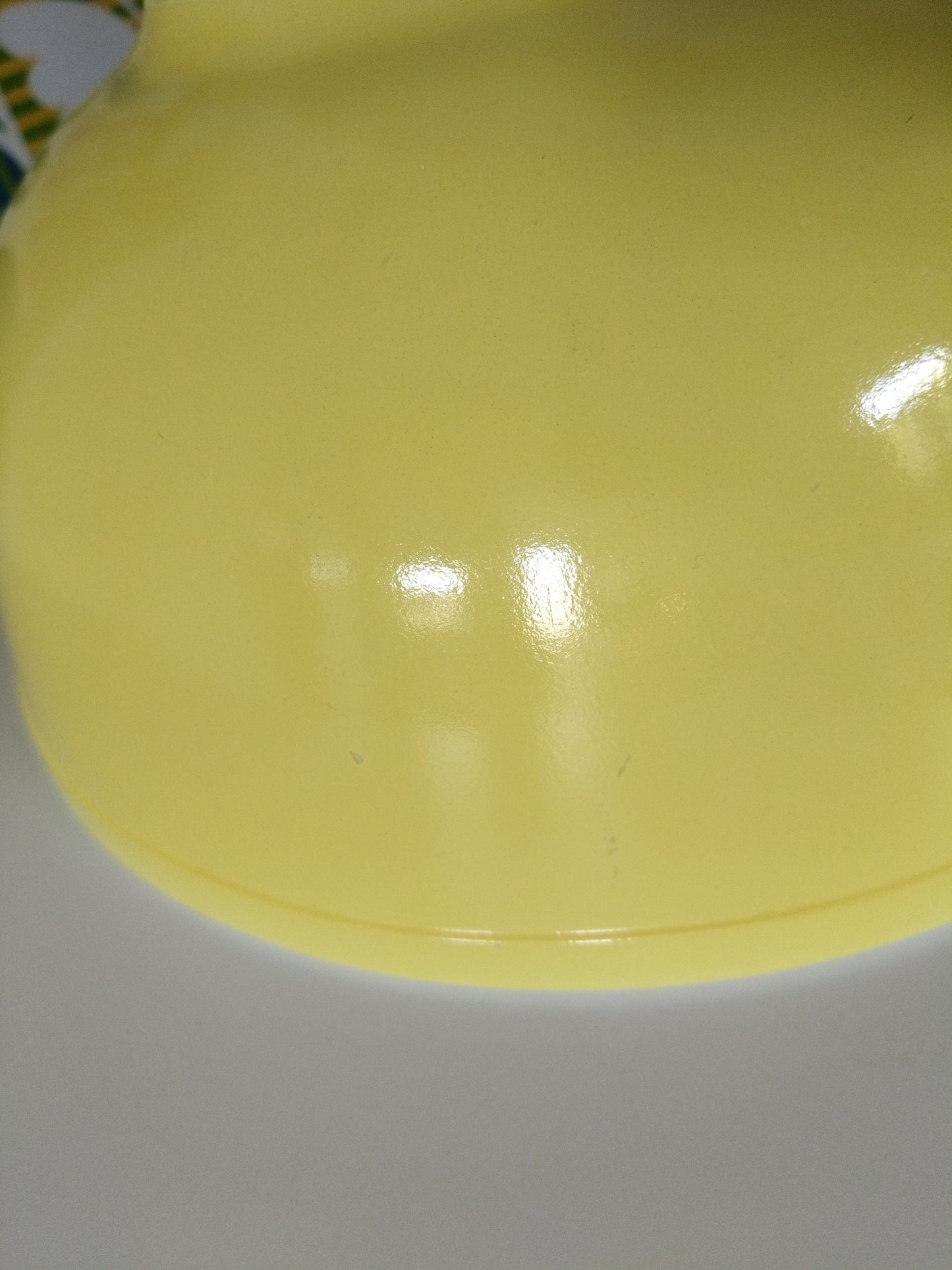 Gros bol mélangeur Pyrex USA jaune