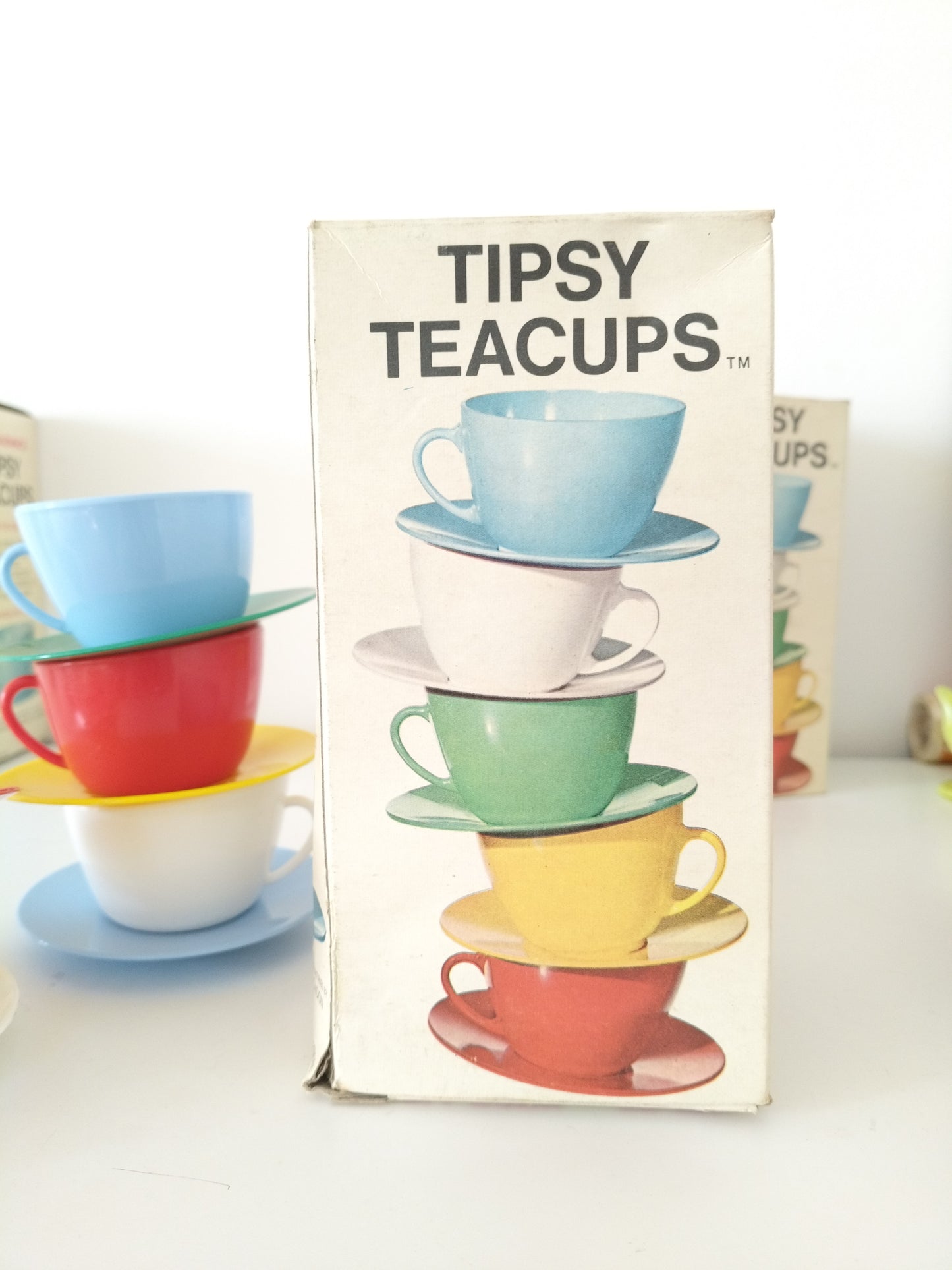 Jouet jeu dinette Tipsy teacups child guidance toys