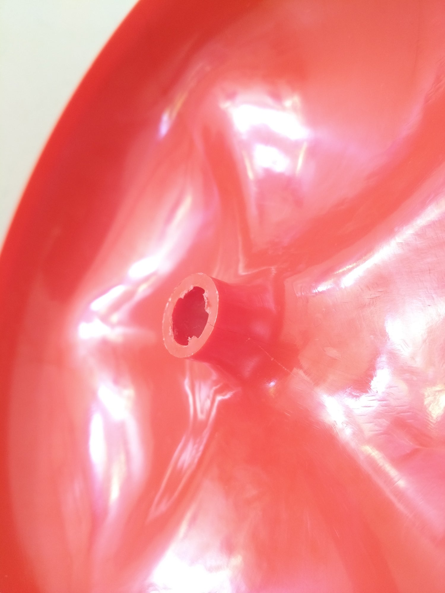 Boîte pomme en plastique framboise nacré - cetaitmieuxavant