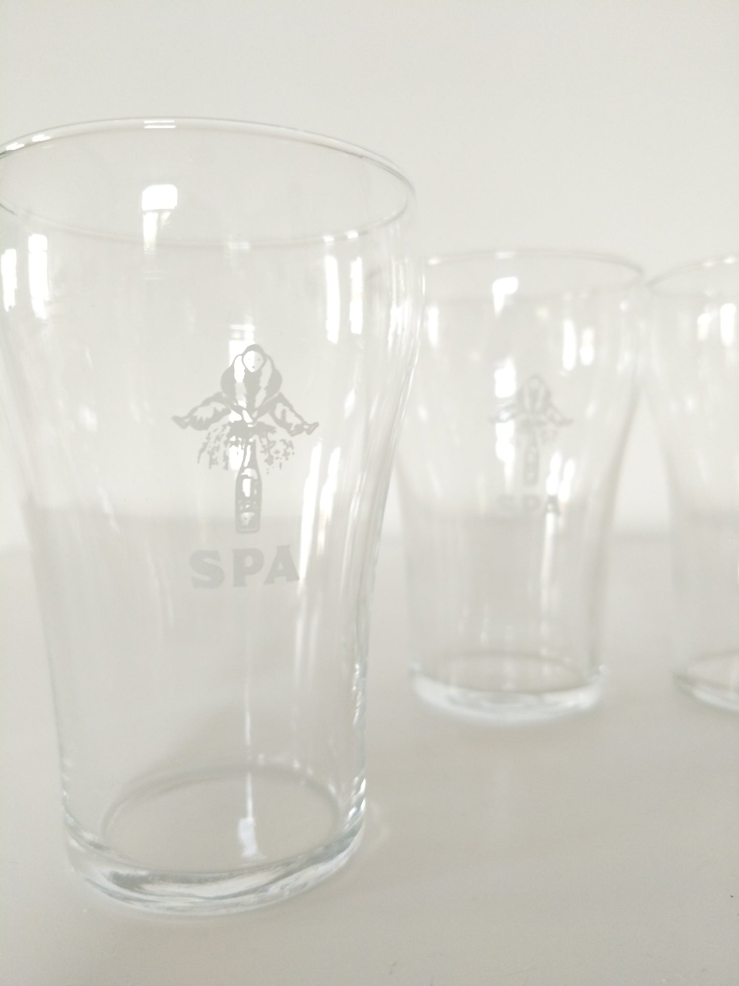 4 verres à eau publicitaires Spa Reine