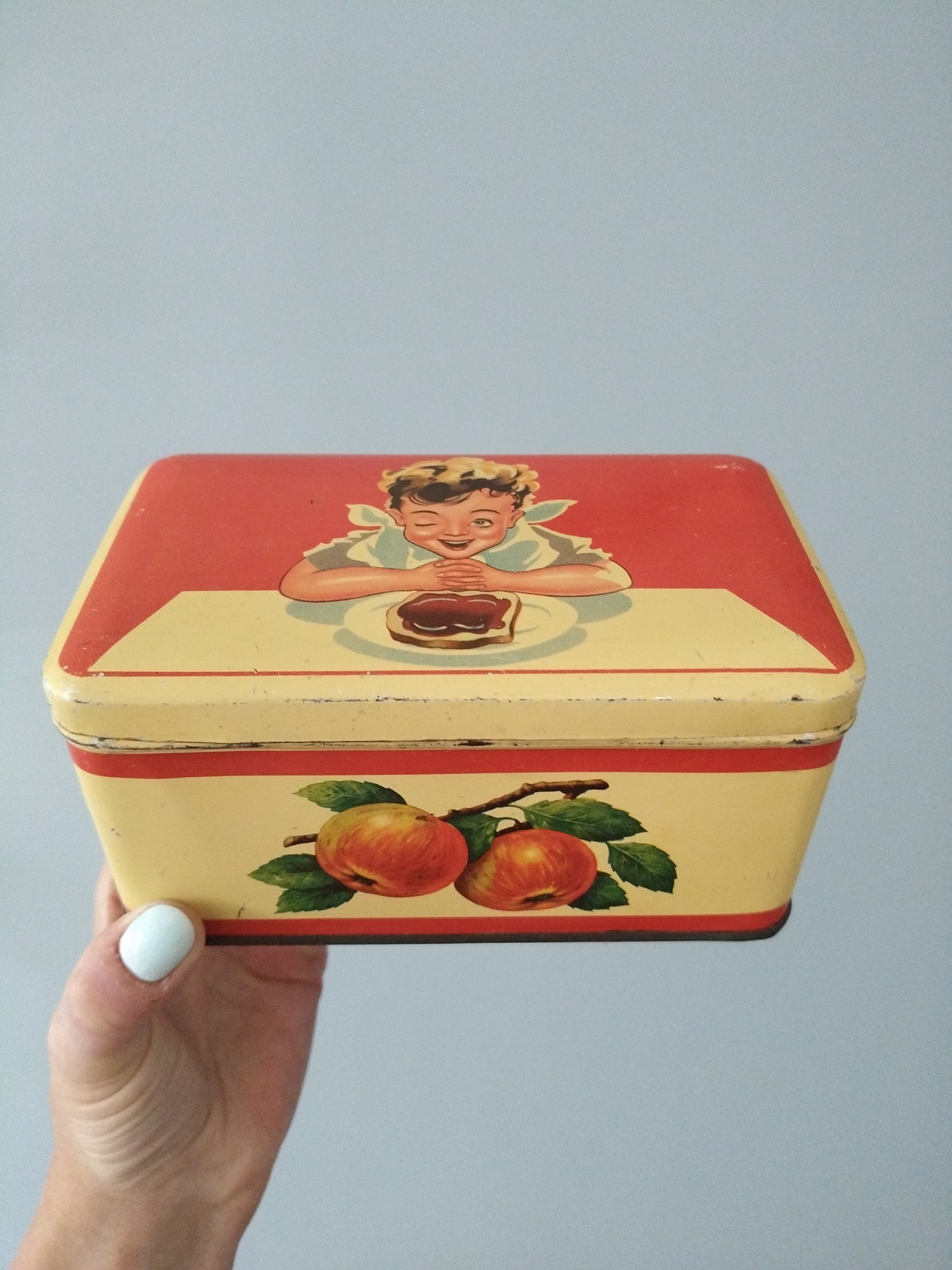 Ancienne boîte métallique publicitaire GFS - cetaitmieuxavant