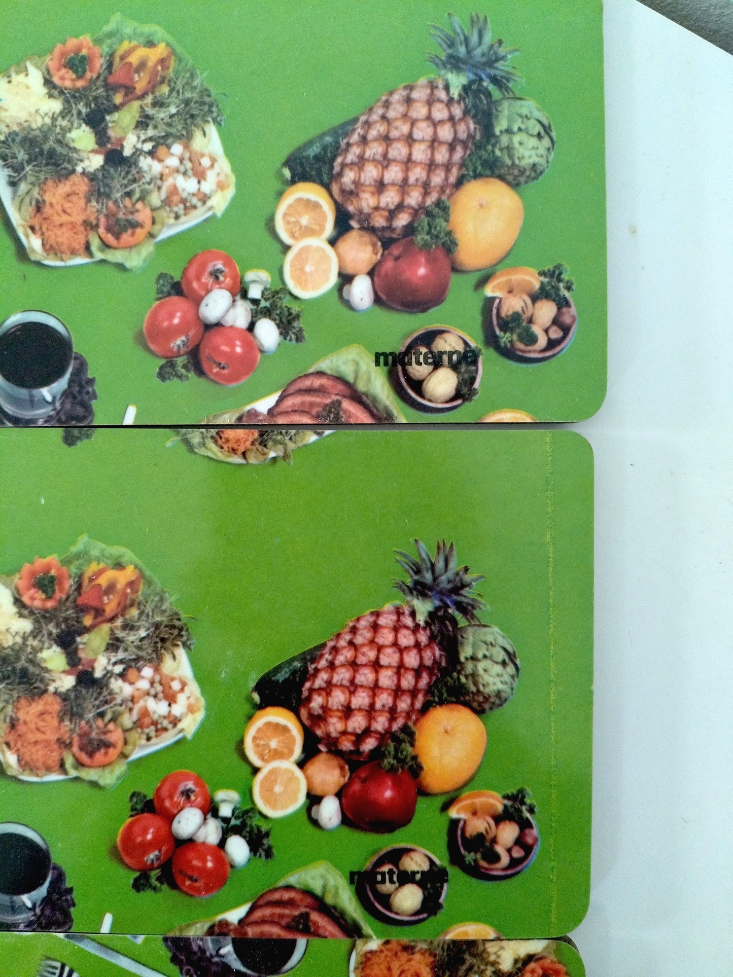 2 planchettes à pain publicitaires Materne en formica (2 sets de 2 disponibles)