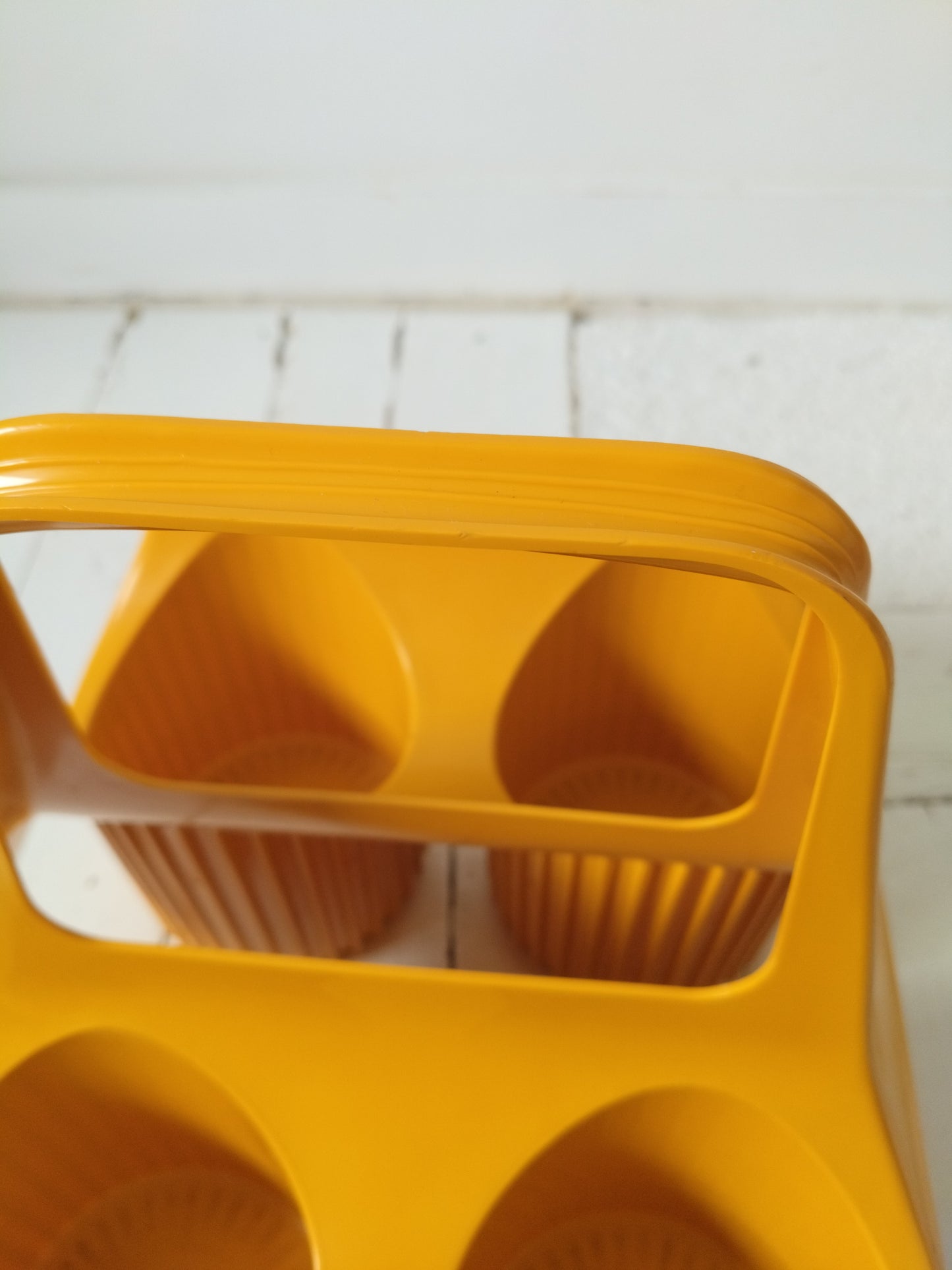 Range/porte-bouteilles en plastique Curver - cetaitmieuxavant