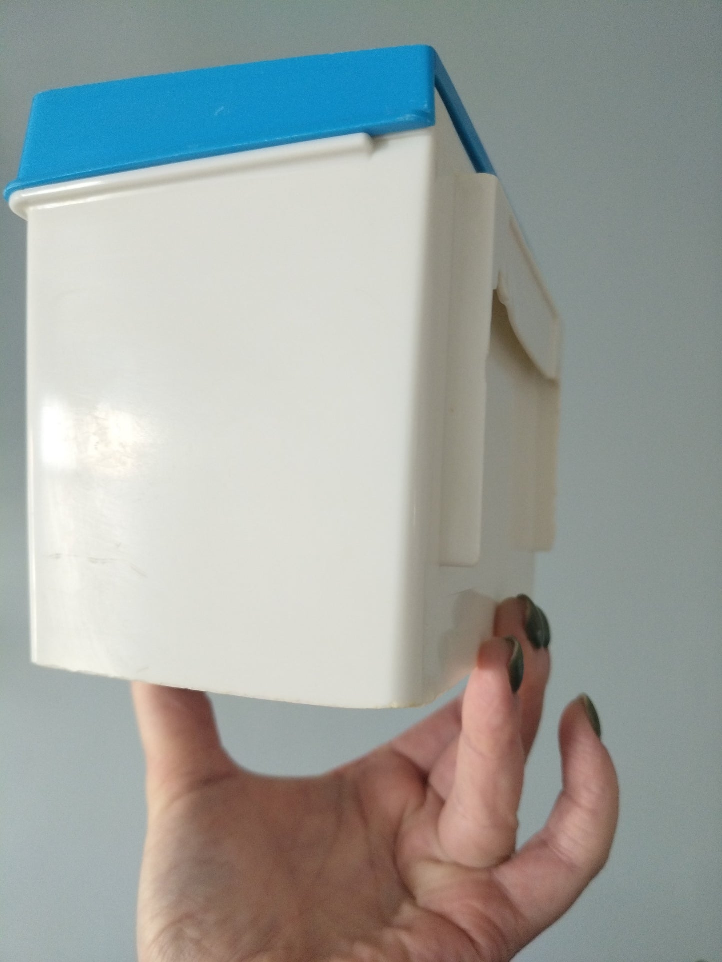 Boîte murale en plastique DBP Plastics