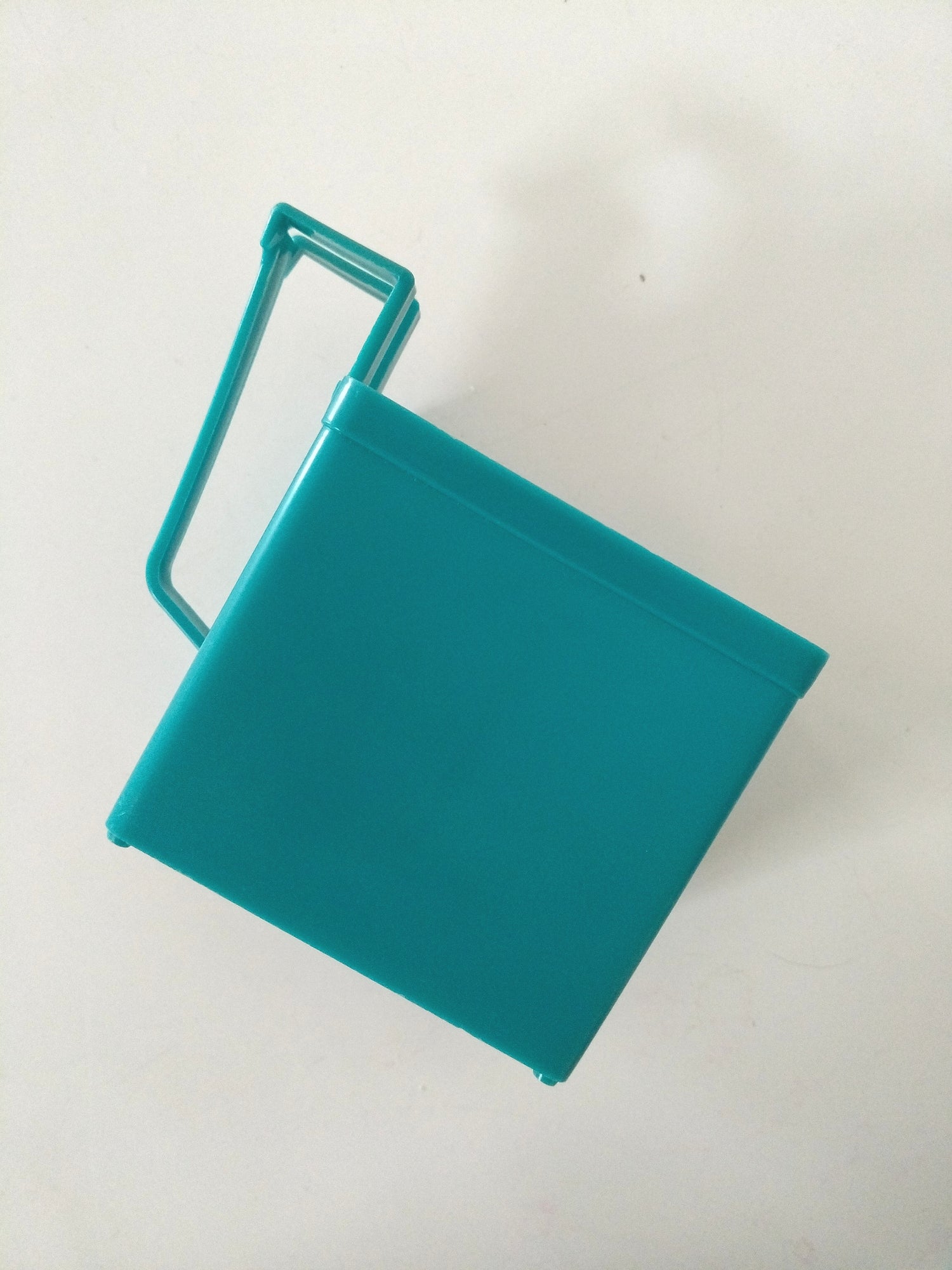 Porte brique de lait en plastique DBP plastics - cetaitmieuxavant