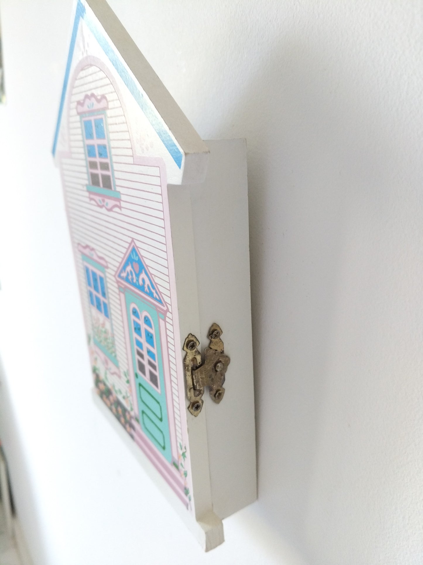 Boîte à clés murale en bois