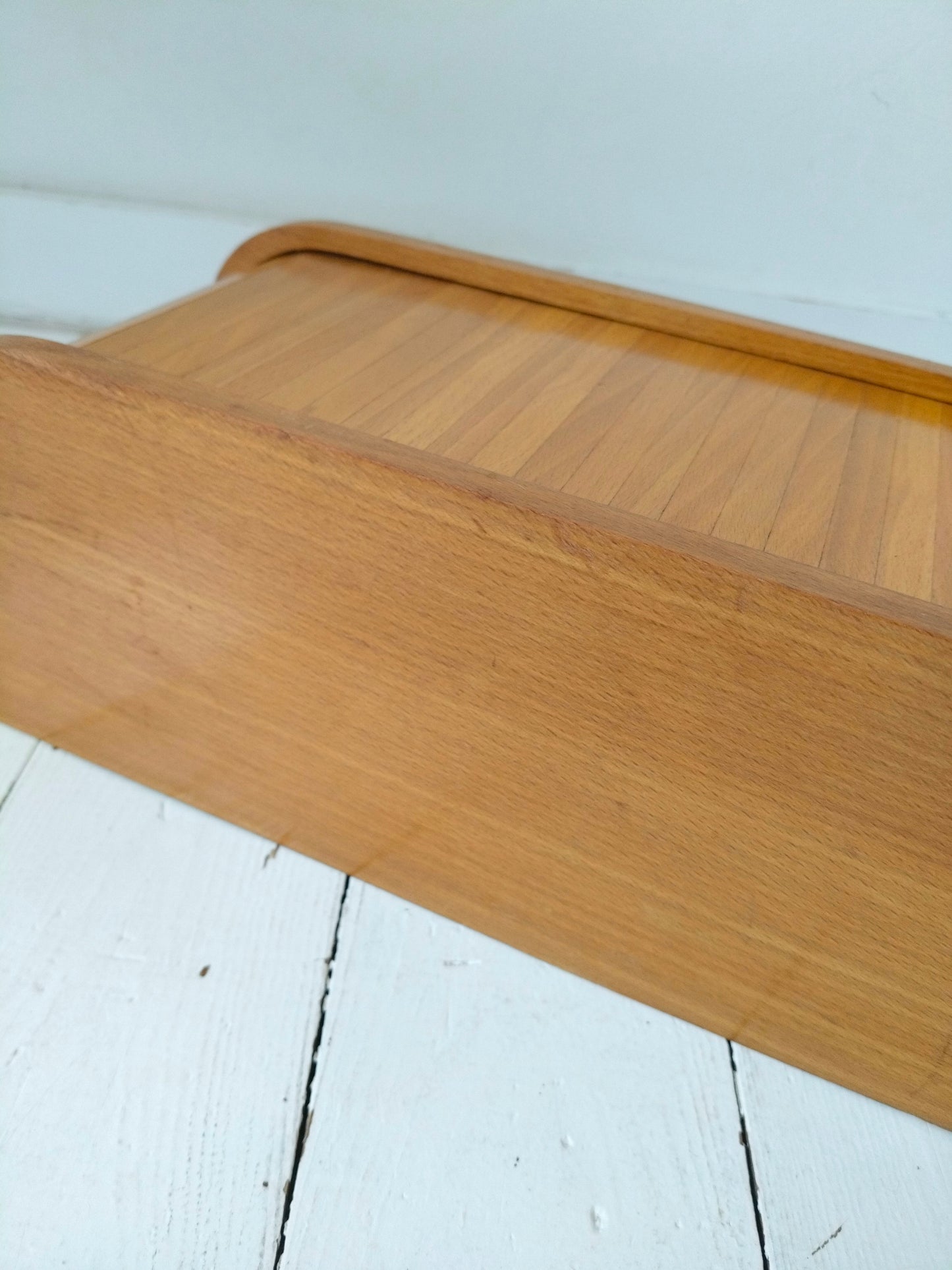 Ancienne boîte à fiches à volet en bois