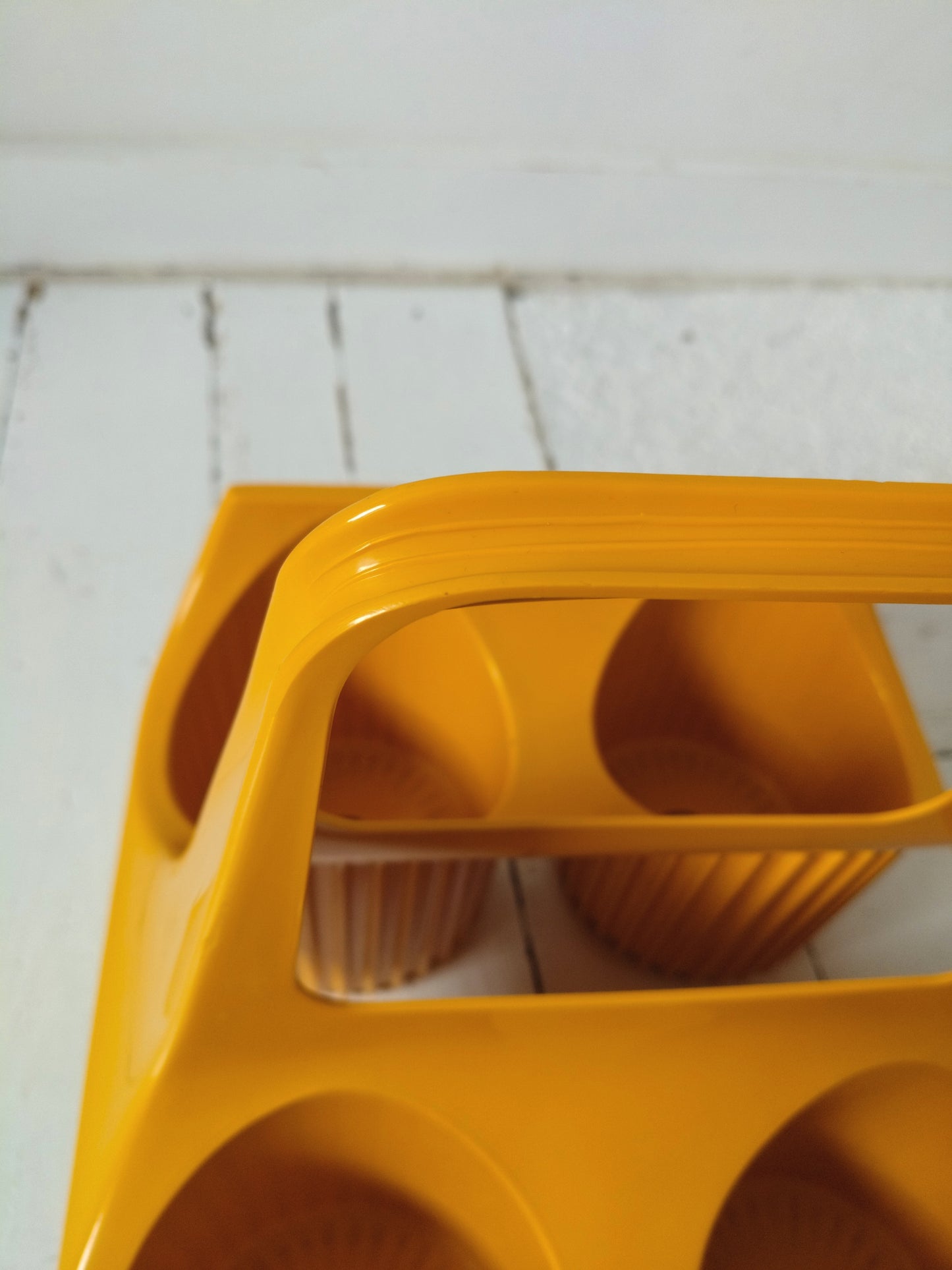Range/porte-bouteilles en plastique Curver - cetaitmieuxavant