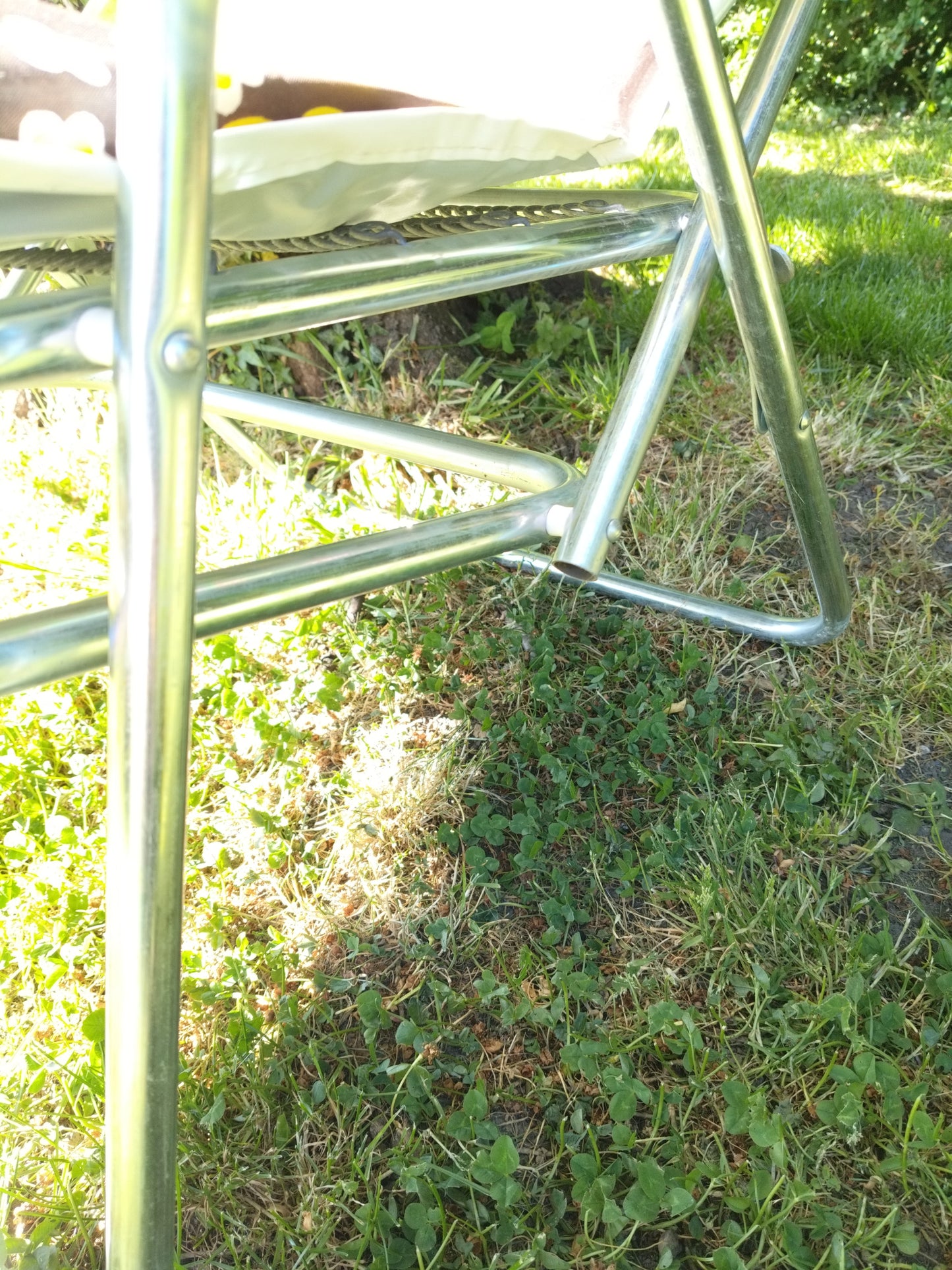 Chaise longue/ relax Ricco flower power - cetaitmieuxavant