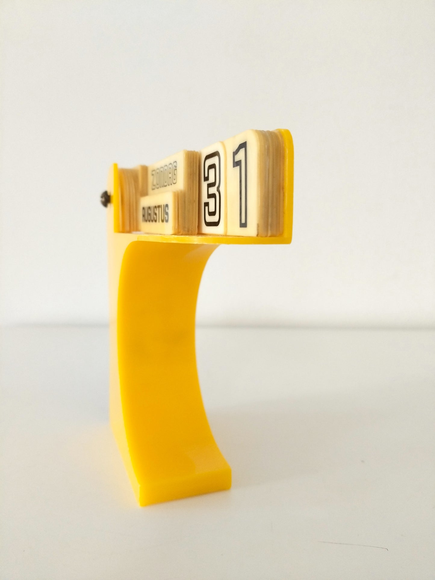 Calendrier perpétuel en plastique UK design en néerlandais