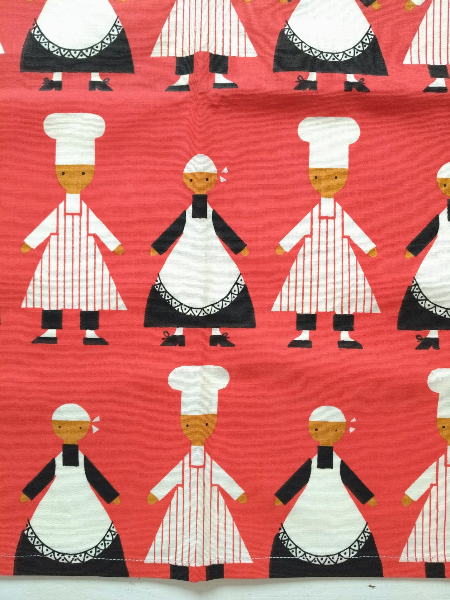 Petite nappe rectangulaire tissu " kökschef " de Aune Laukkanen pour Almedahls Suède ! Laetitia !