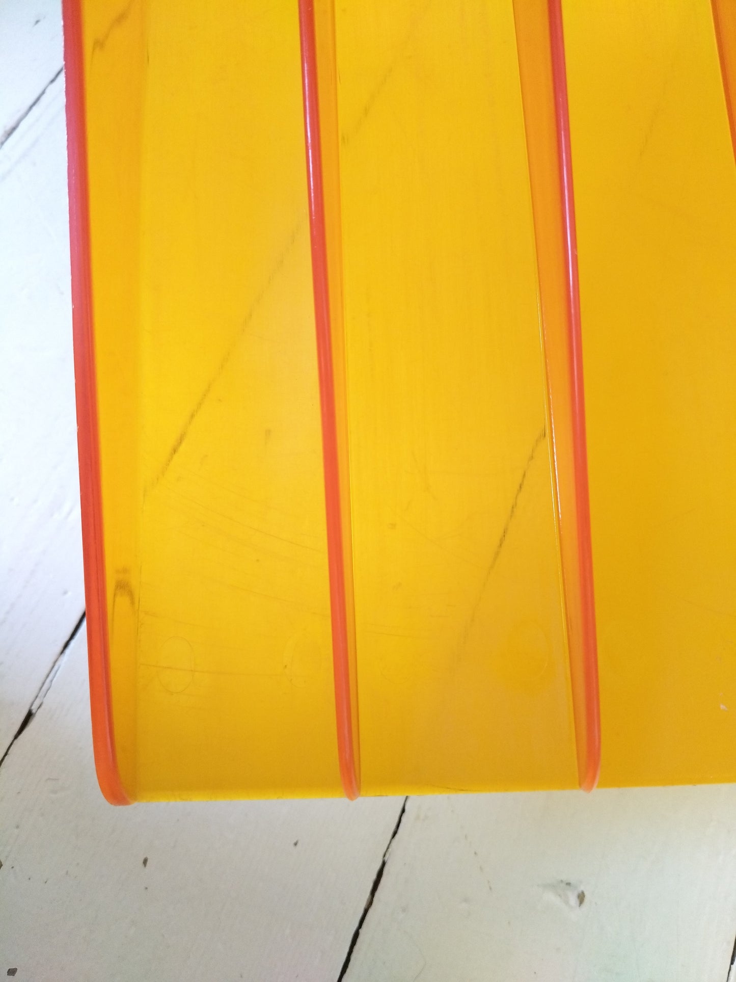 Range-vinyles 33T en plexi orange !!priorité à Mathilde!!