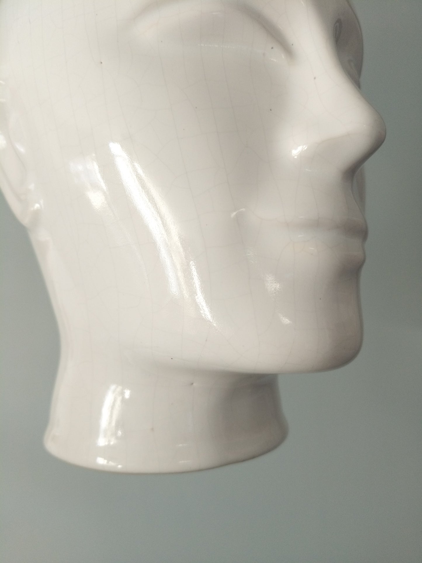 Grand cache-pot tête d'homme en céramique - cetaitmieuxavant