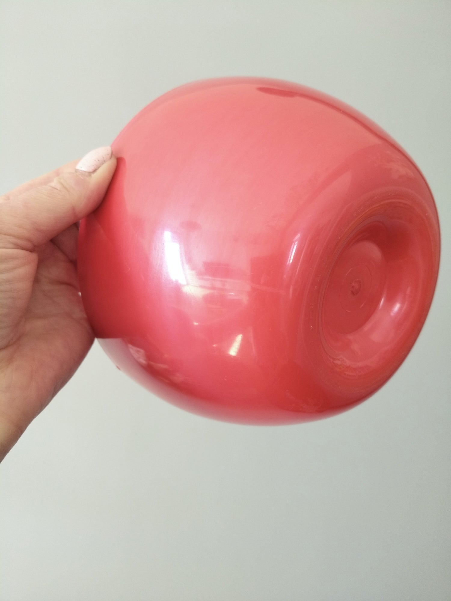Boîte pomme en plastique framboise nacré - cetaitmieuxavant