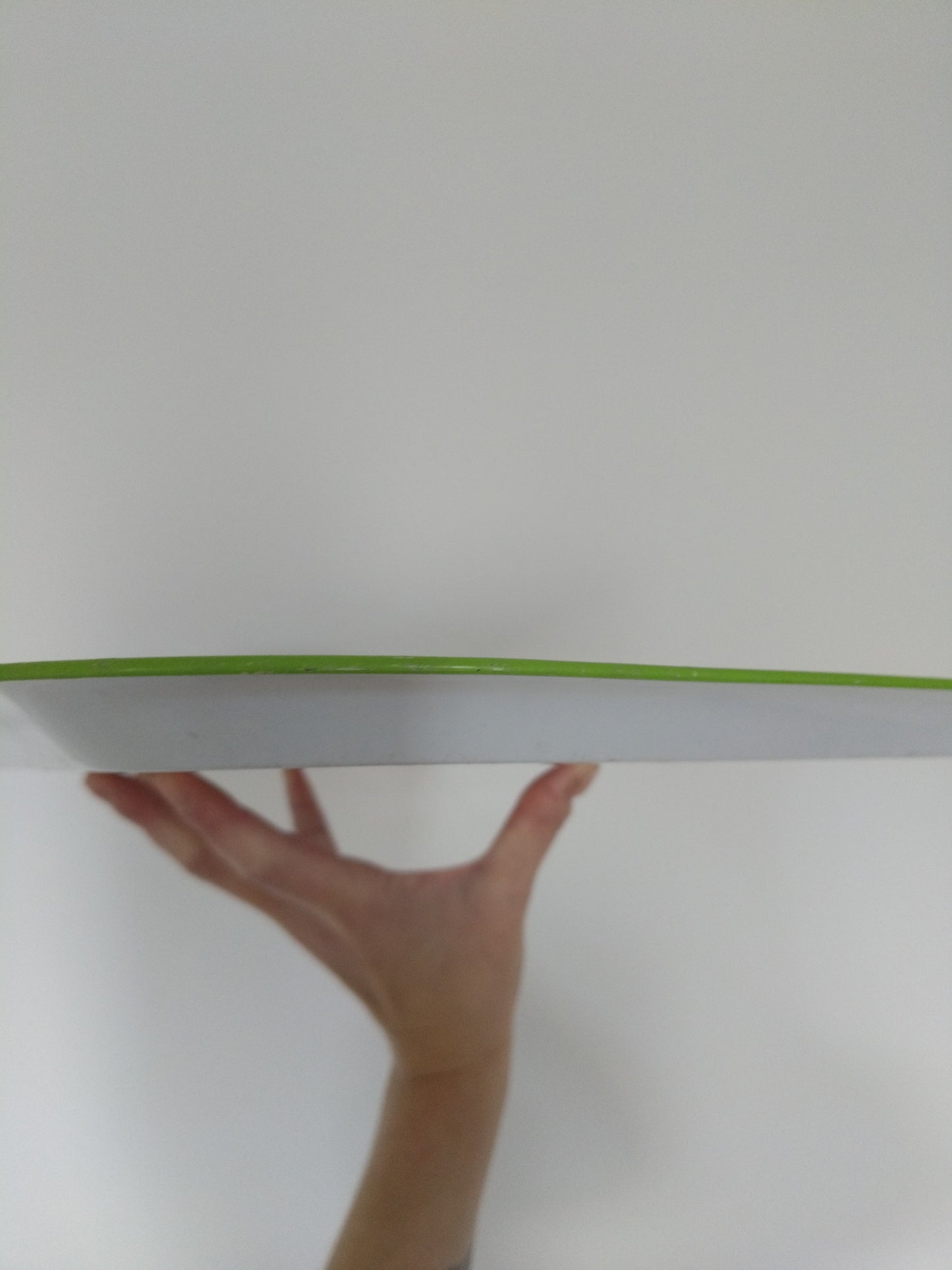 Plateau métallique paon publicitaire Préfontaines Edery