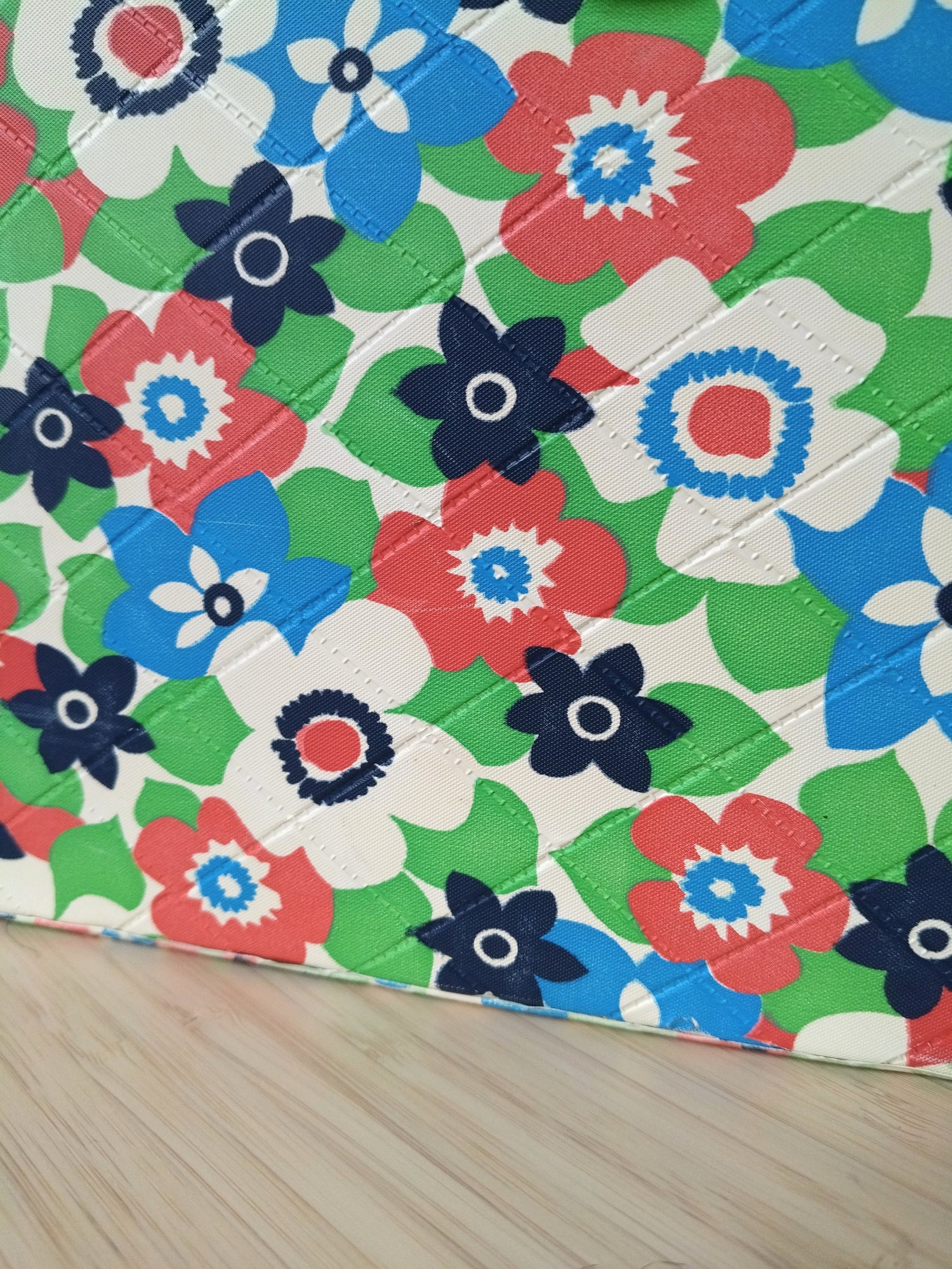 Grand beauty/ vanity-case flower power - cetaitmieuxavant