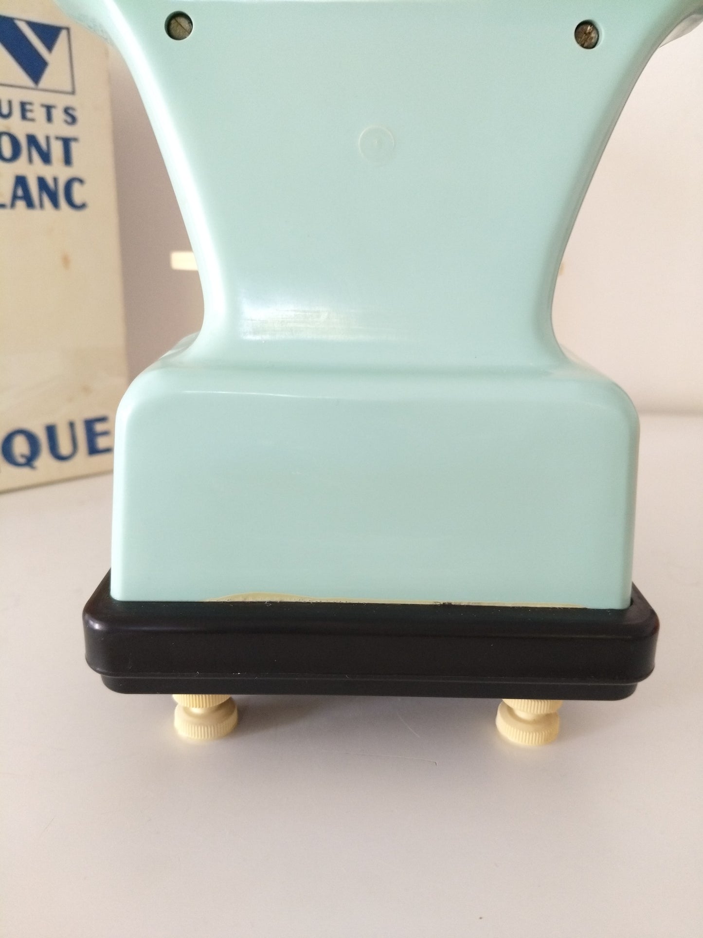 Ancienne balance de marchande jouets Mont Blanc