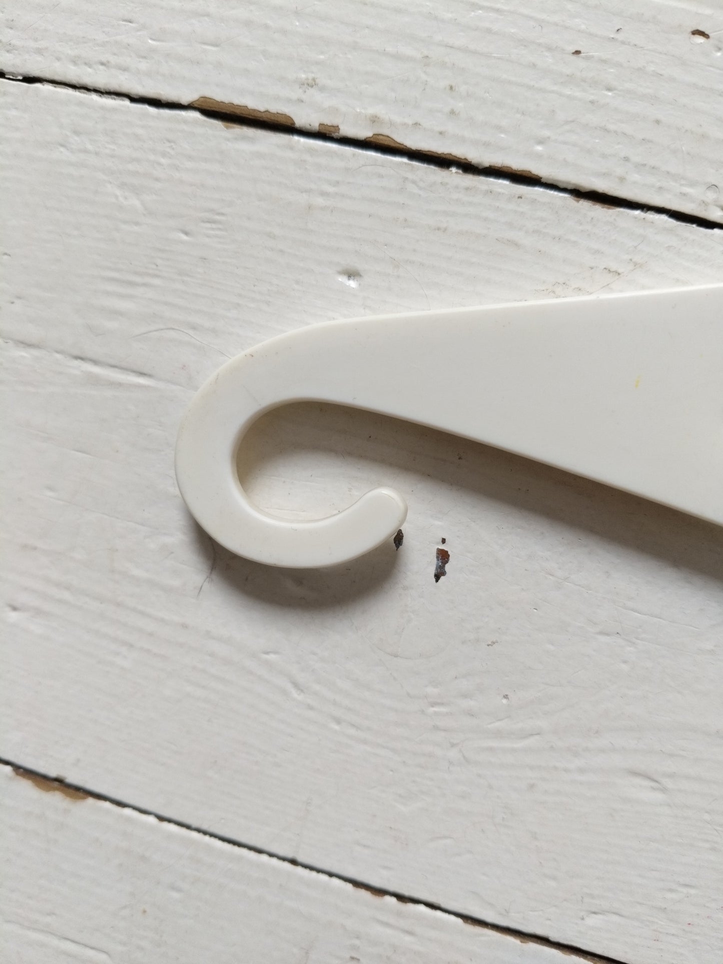 Petit cintre en plastique Strepp-design Ges.Gesch Germany fillette ou garçonnet au choix