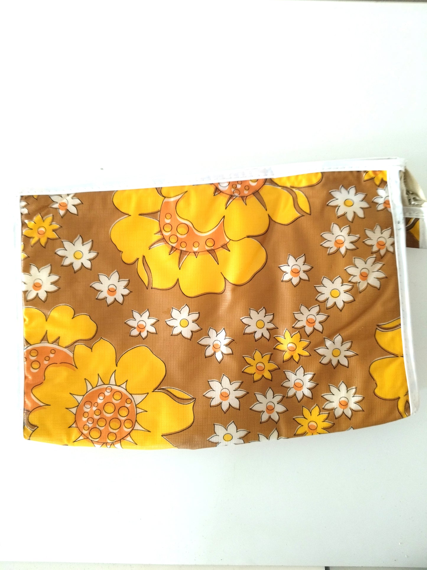 Trousse de toilette plastifiée flower power