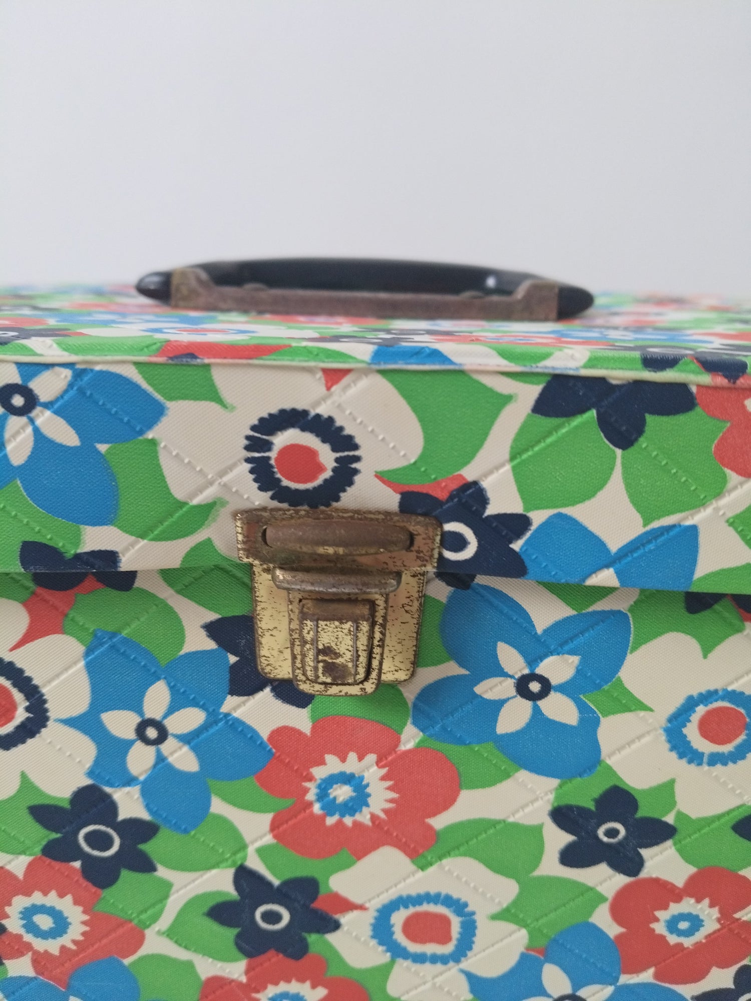Grand beauty-case flower power - cetaitmieuxavant