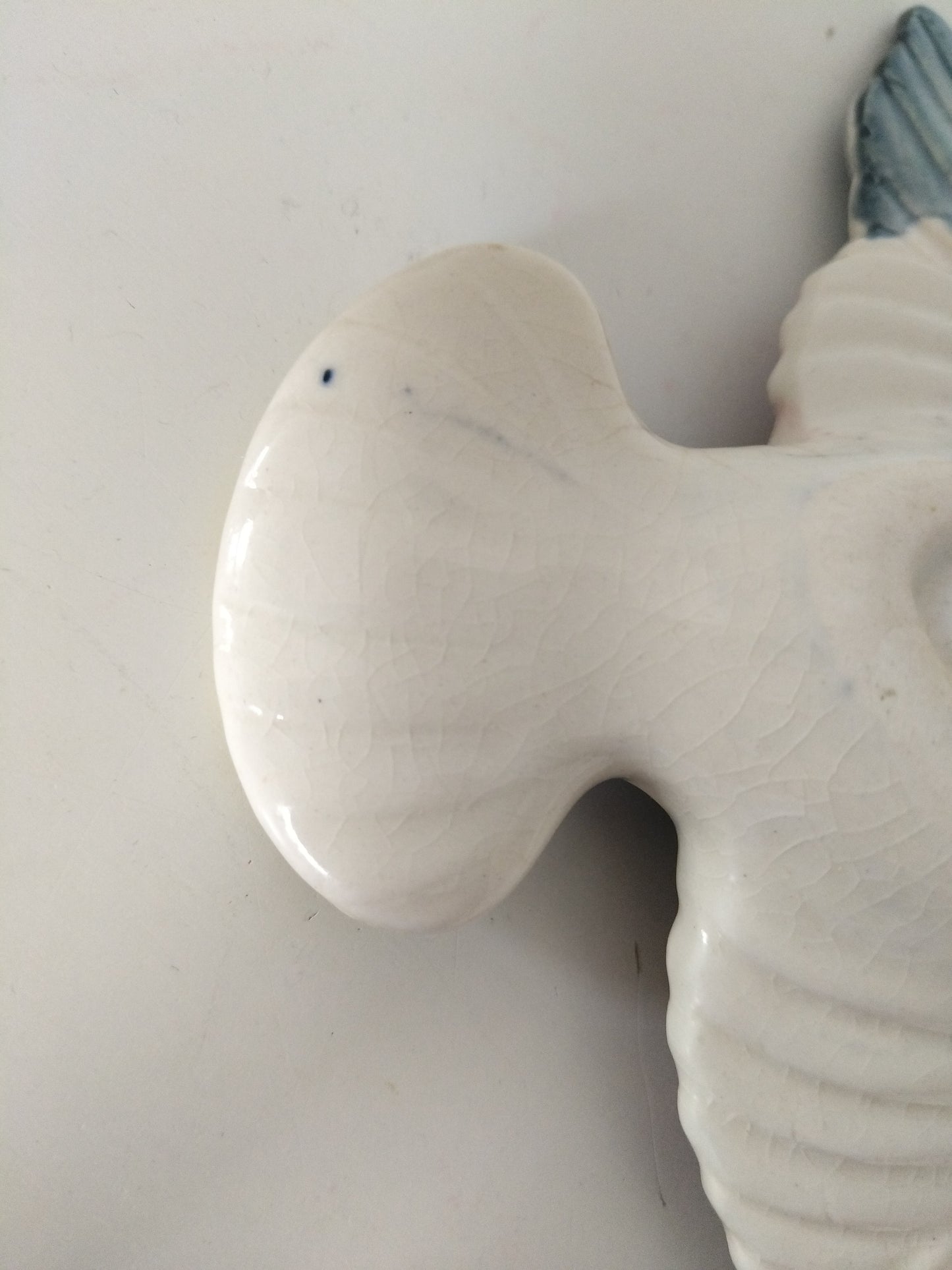 Canard mural en céramique