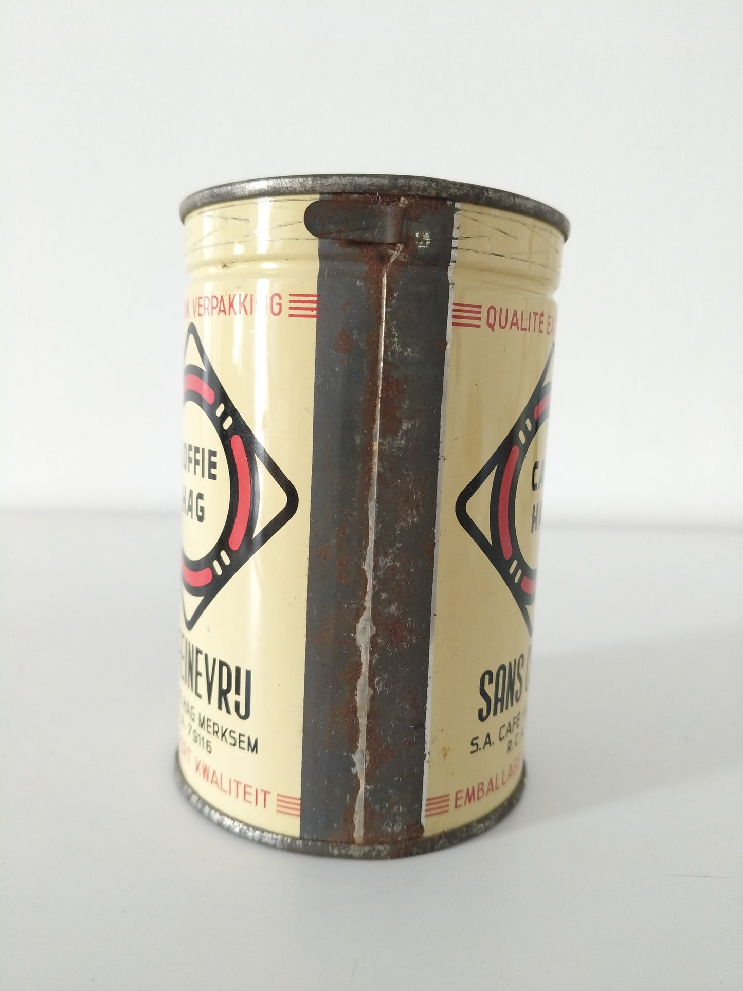 Ancienne boîte métallique scellée café Hag 50's